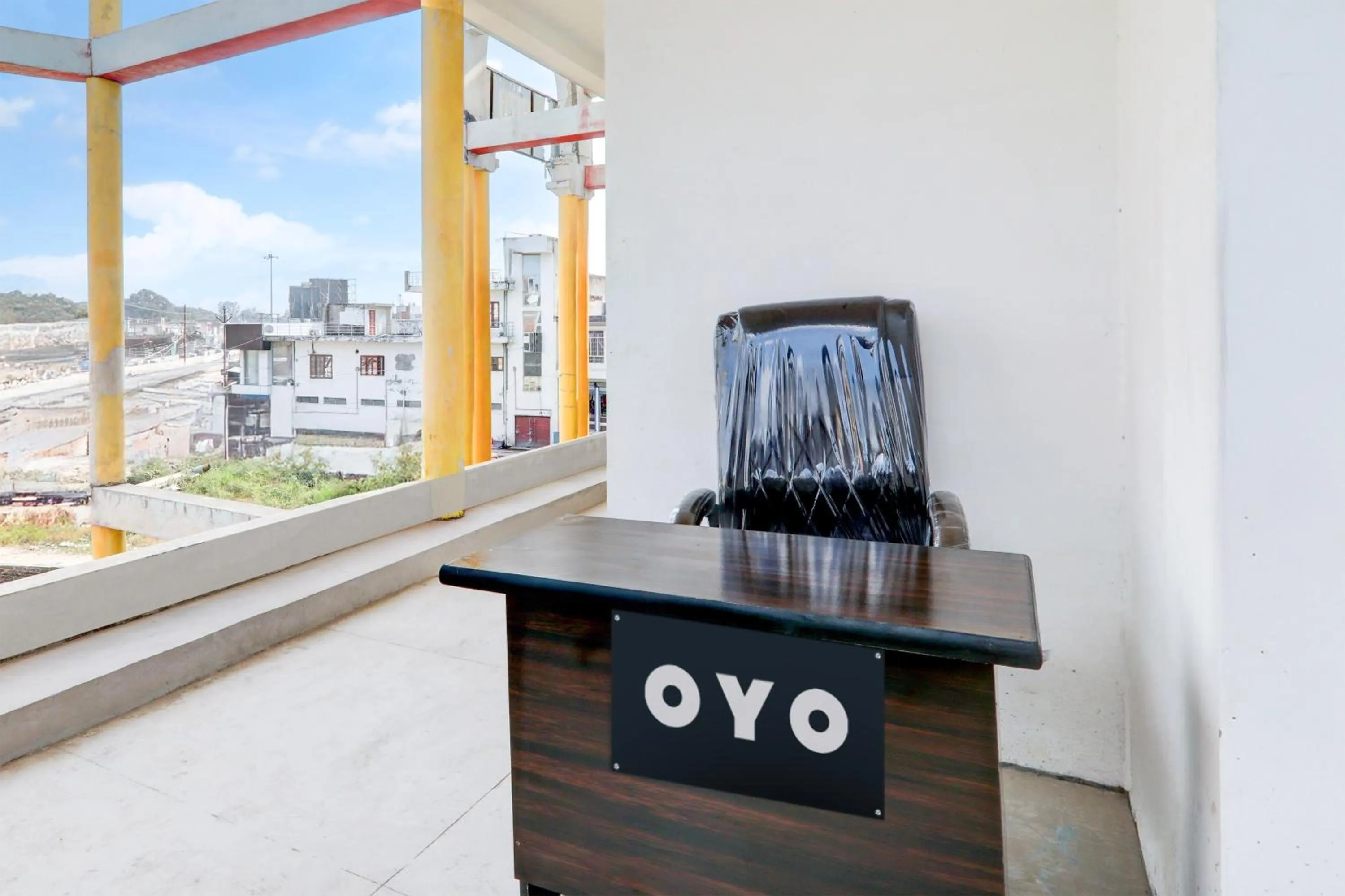 Lobby or reception in Hotel O SK