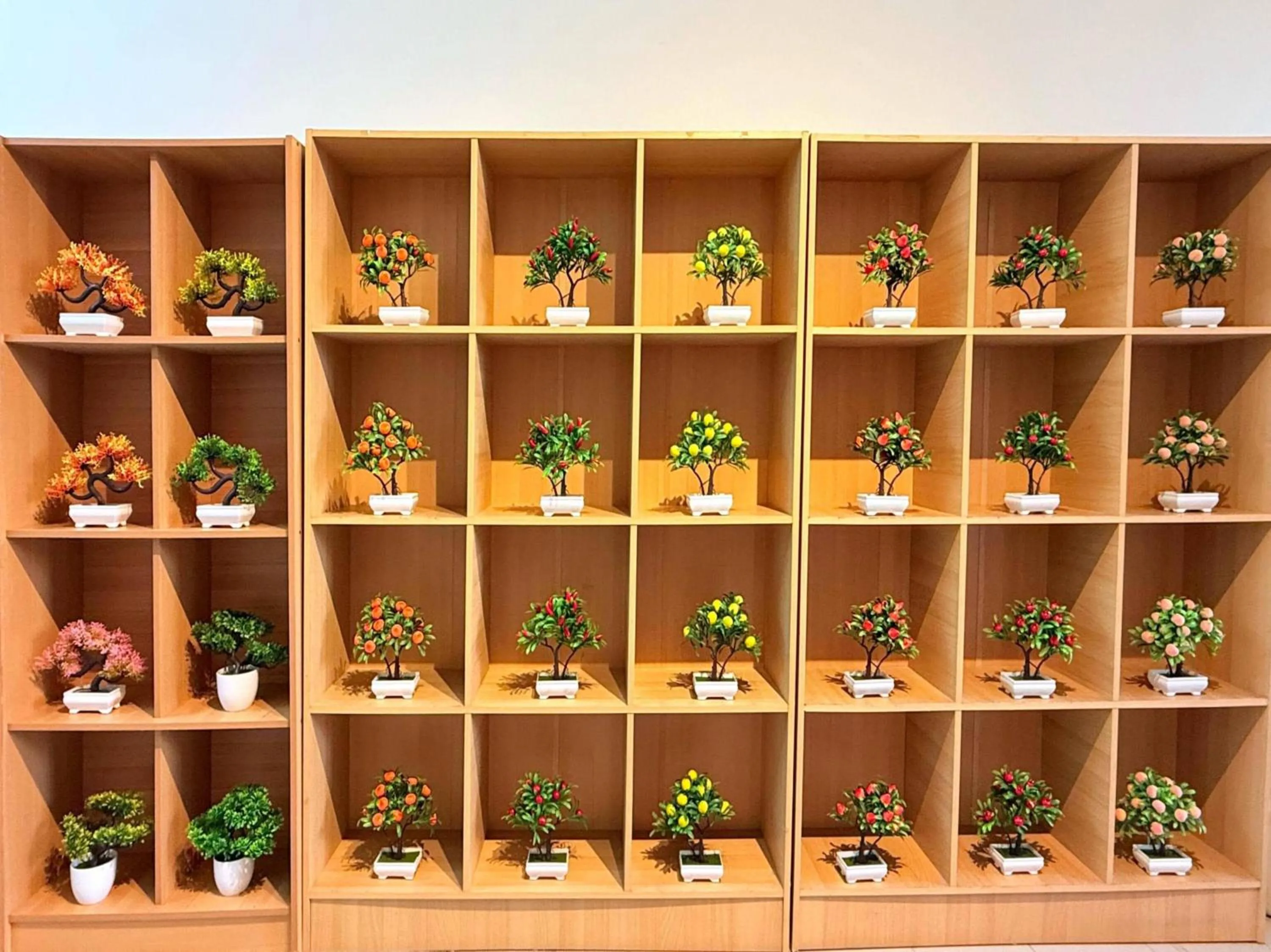 Lobby or reception in Hotel O S Homestay Premium