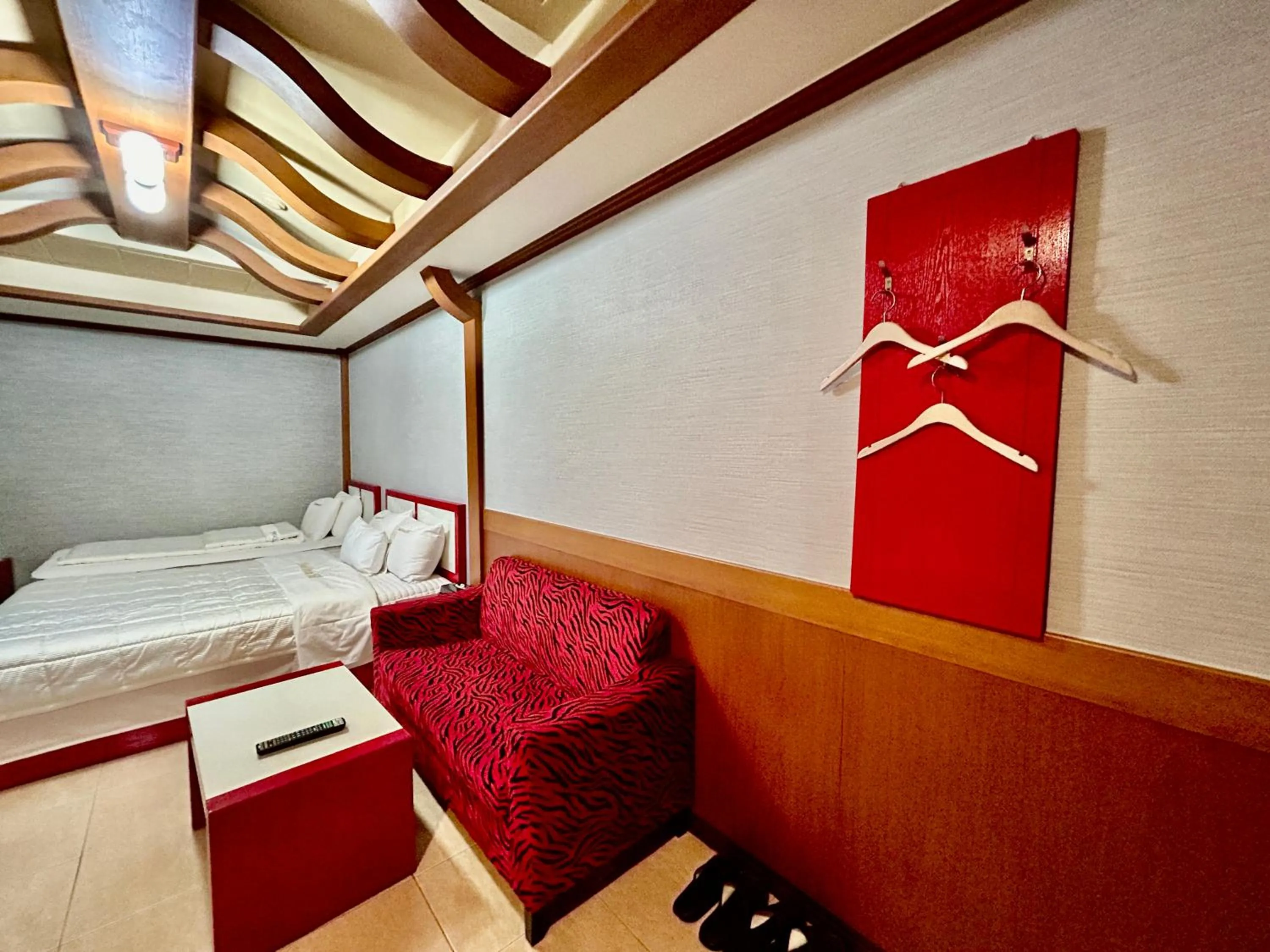 Bed in Dreamhill motel