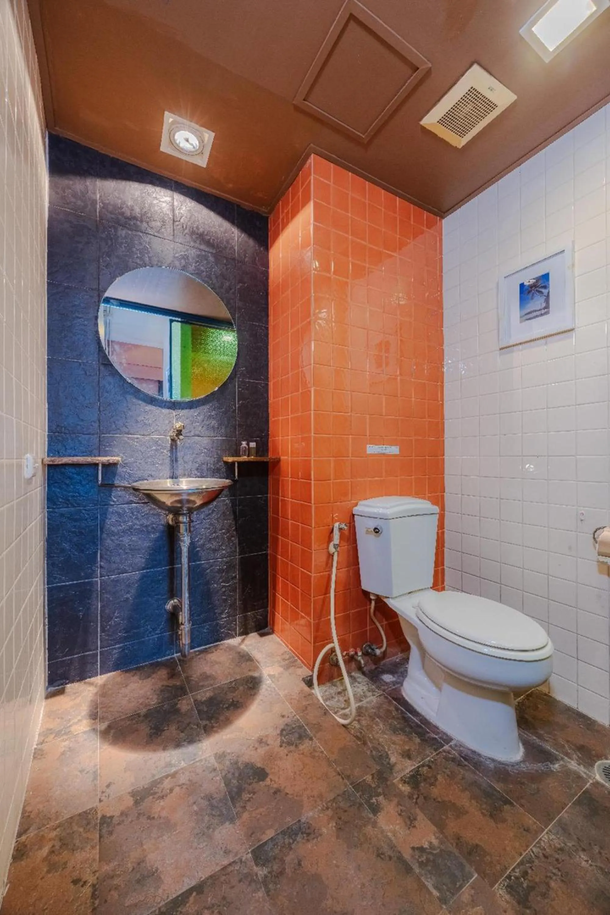 Bathroom in Collection O Diamond House Khaosan