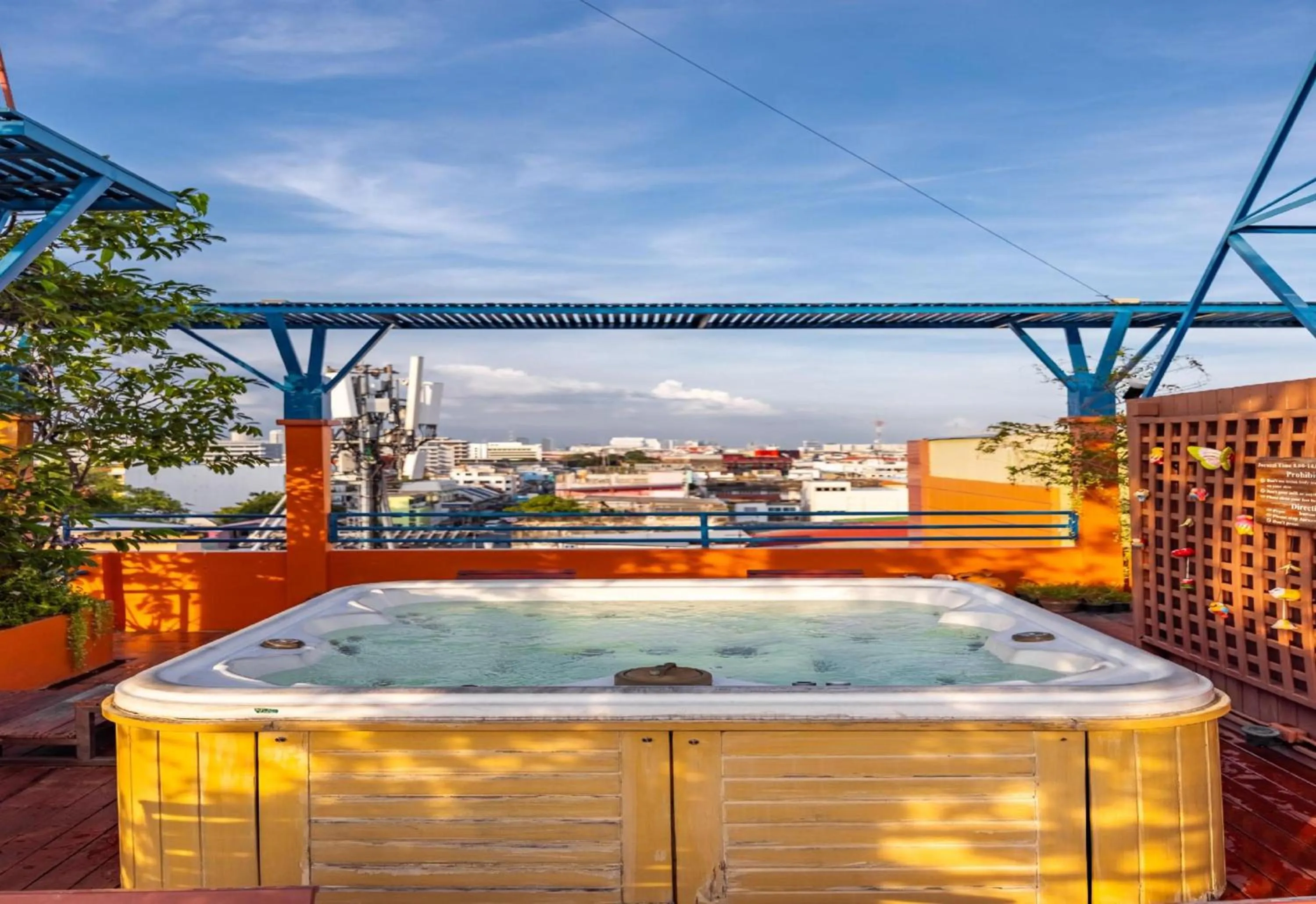 Natural landscape in Collection O Diamond House Khaosan