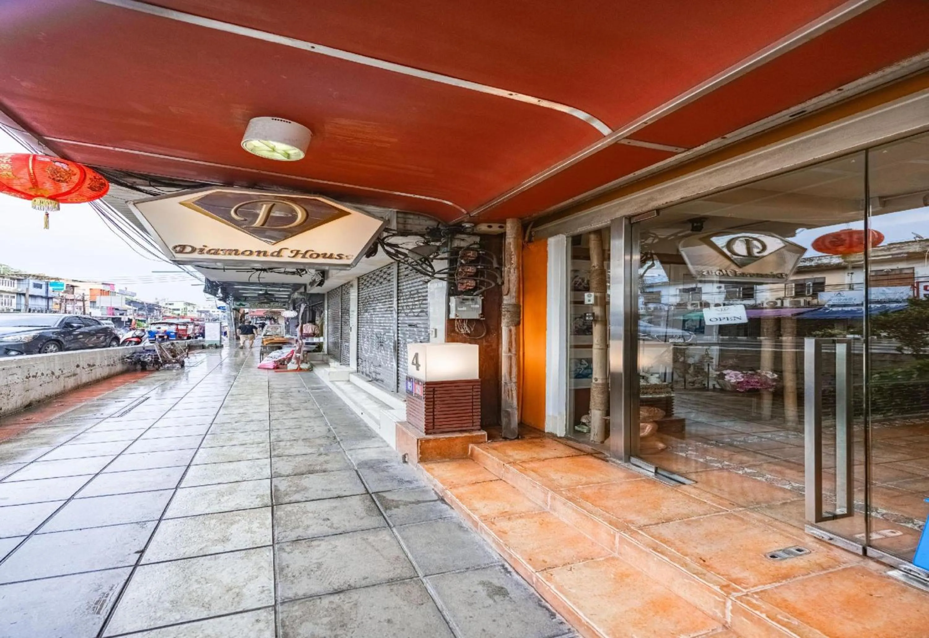 Neighbourhood in Collection O Diamond House Khaosan