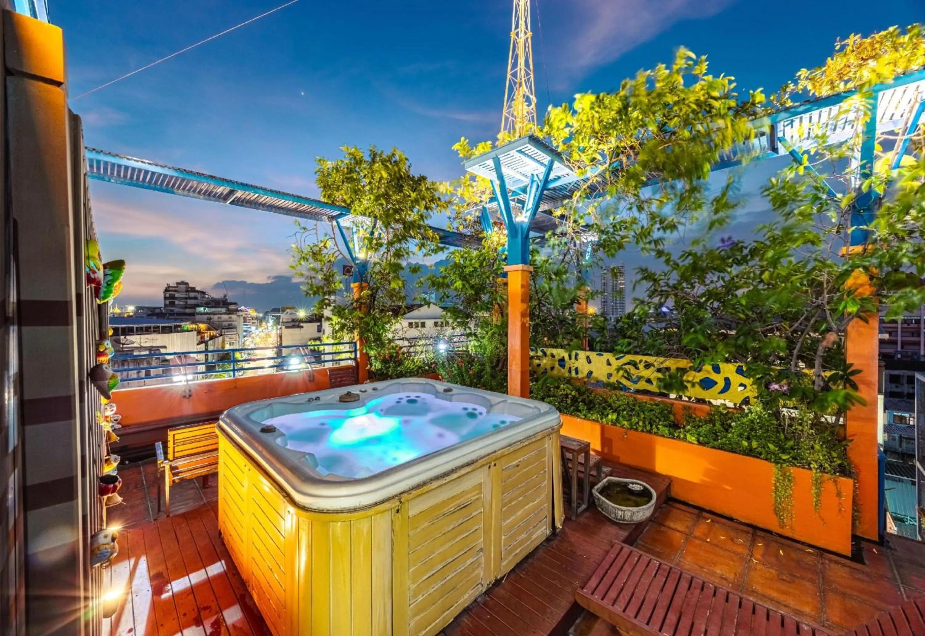 Natural landscape in Collection O Diamond House Khaosan