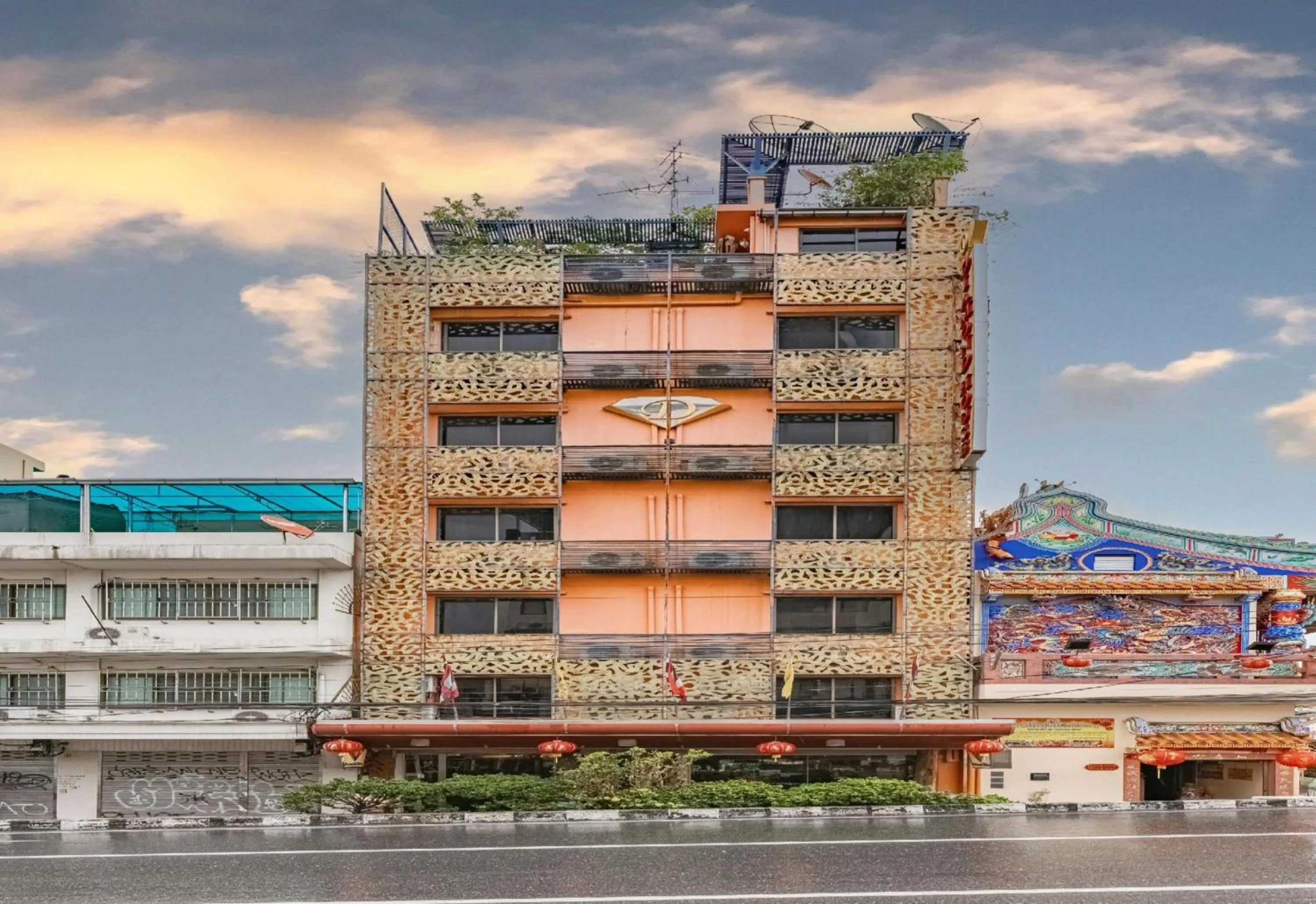 Neighbourhood in Collection O Diamond House Khaosan