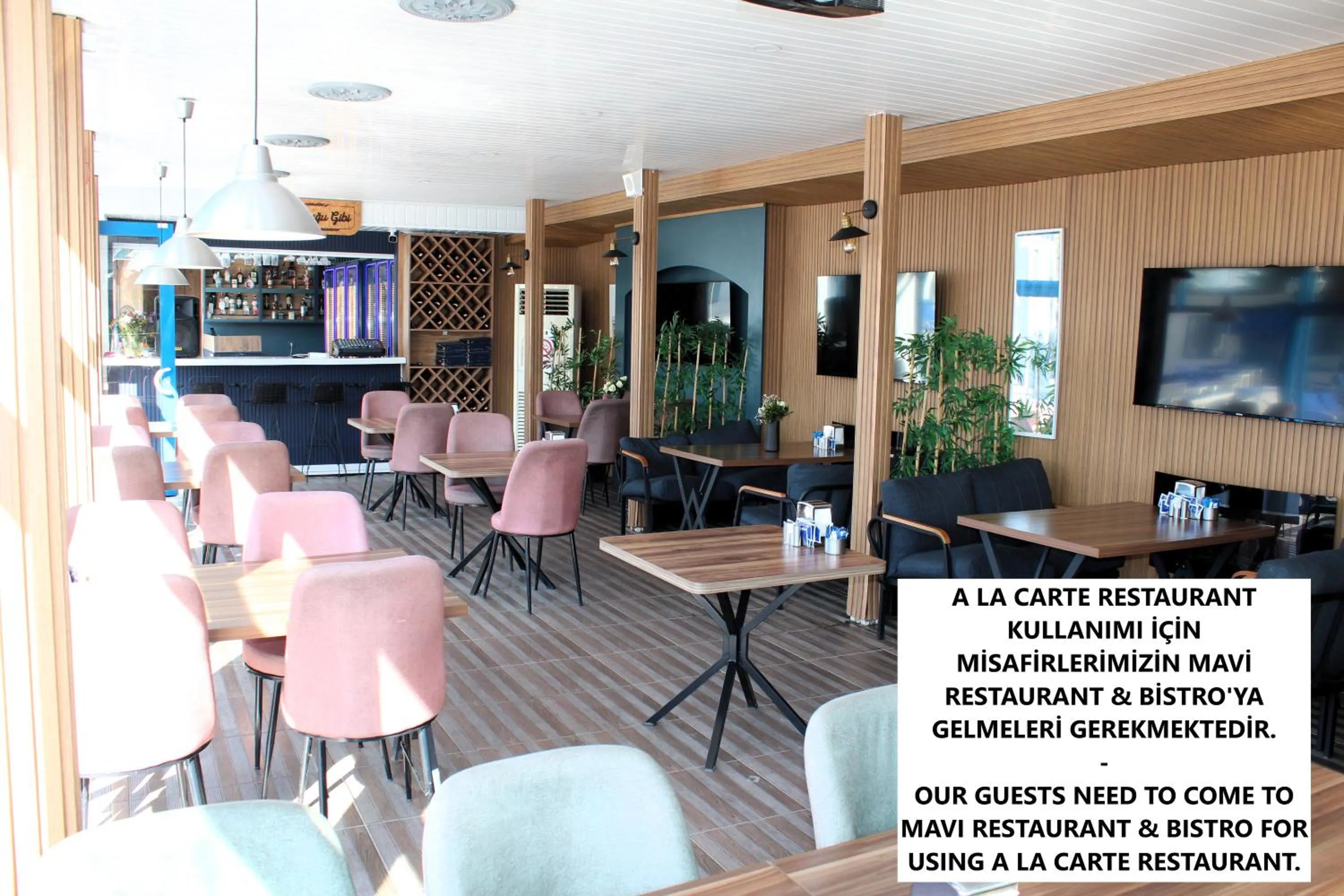 Restaurant/places to eat in Mavi Restaurant & Apartments 1