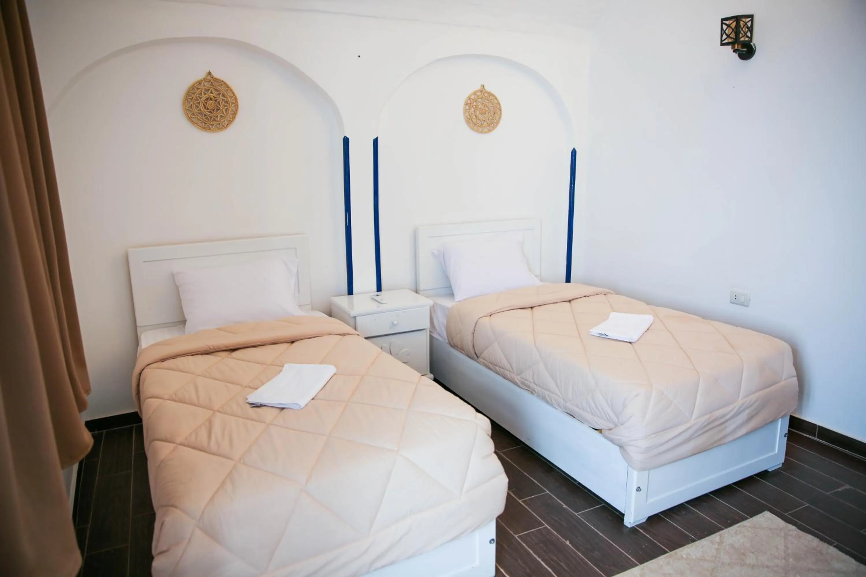 Bedroom, Bed in Sharqotel Luxor