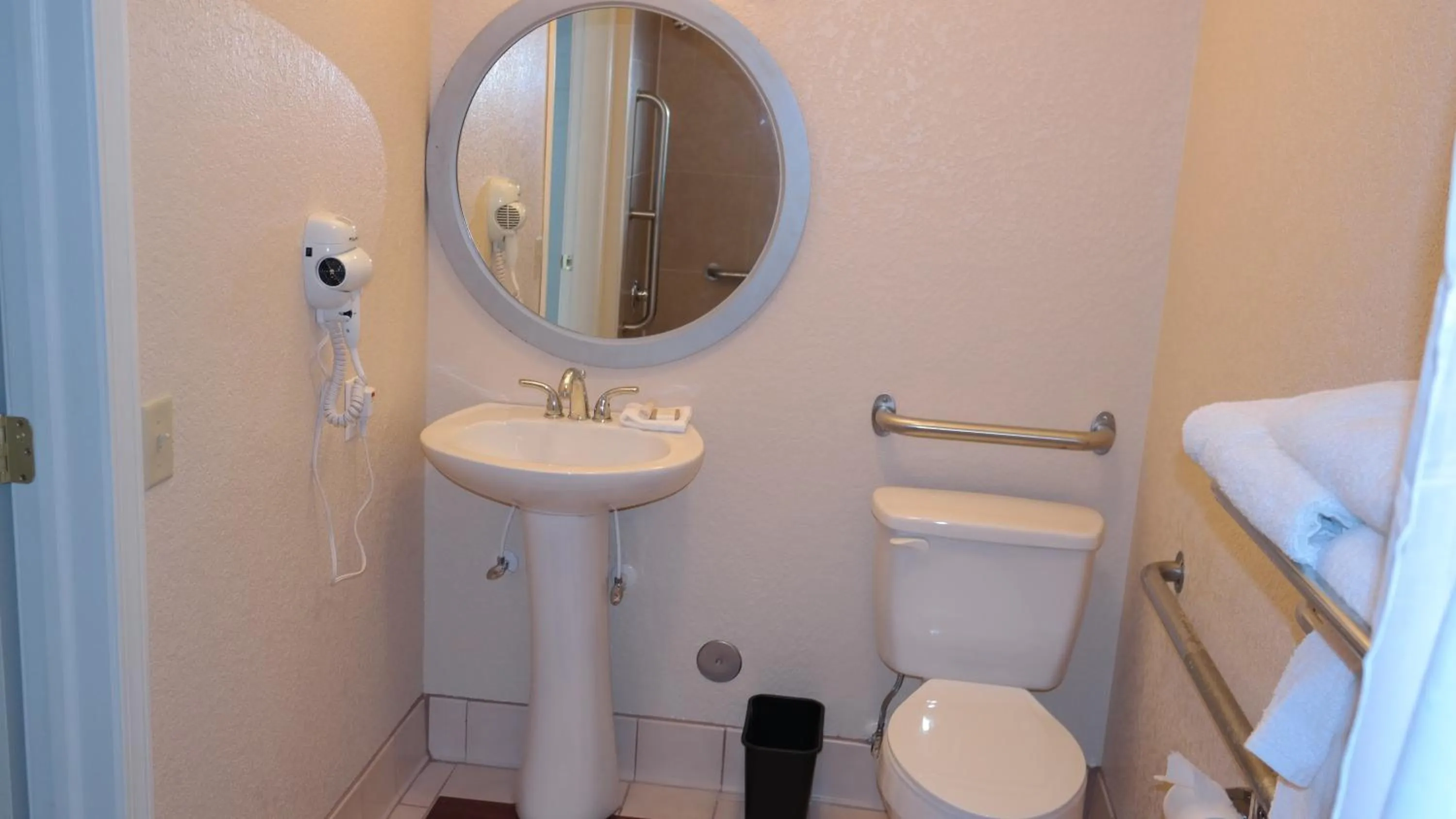 Bathroom in Baymont by Wyndham Stevens Point