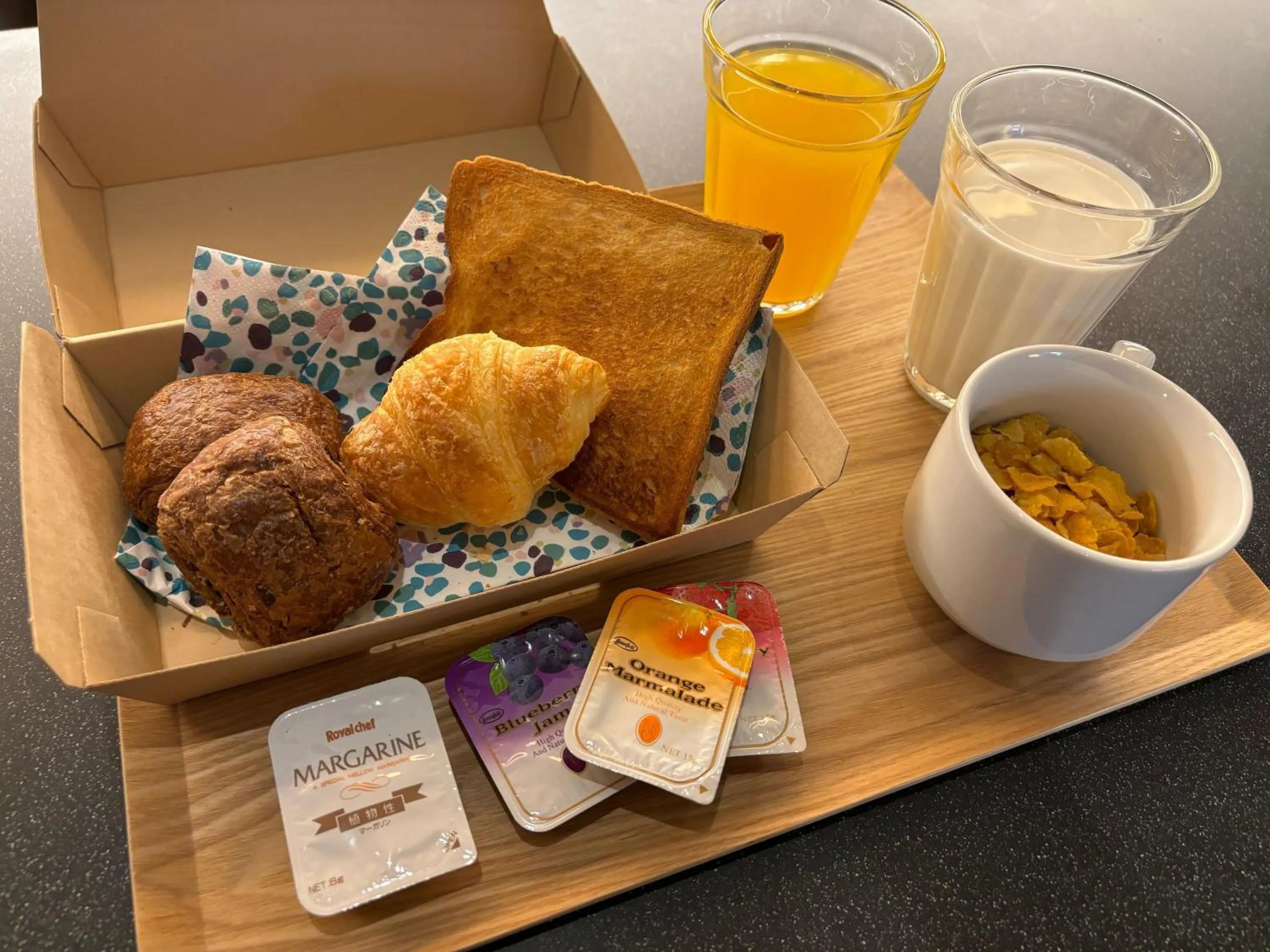 Buffet breakfast in Minn Asakusa Kuramae North