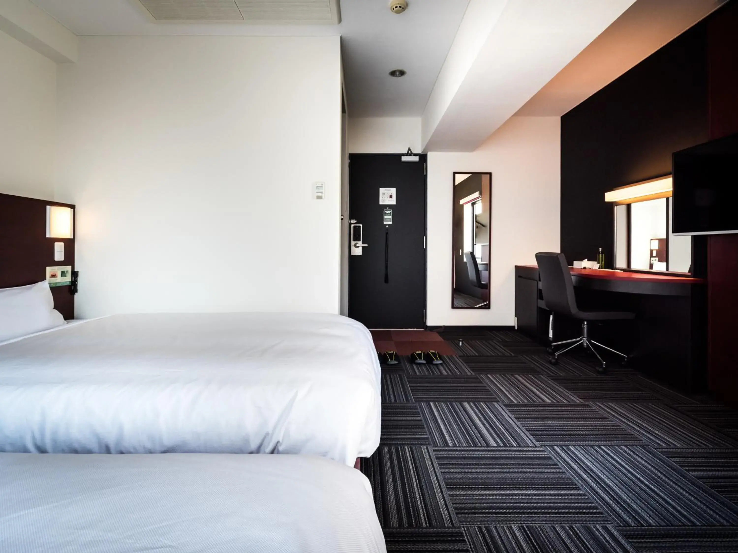 Standard Twin Room - single occupancy in SUPER HOTEL Tokyo Akabane Station Higashiguchi Ichibangai Standard Twin Room - single occupancy in SUPER HOTEL Tokyo Akabane Station Higashiguchi Ichibangai