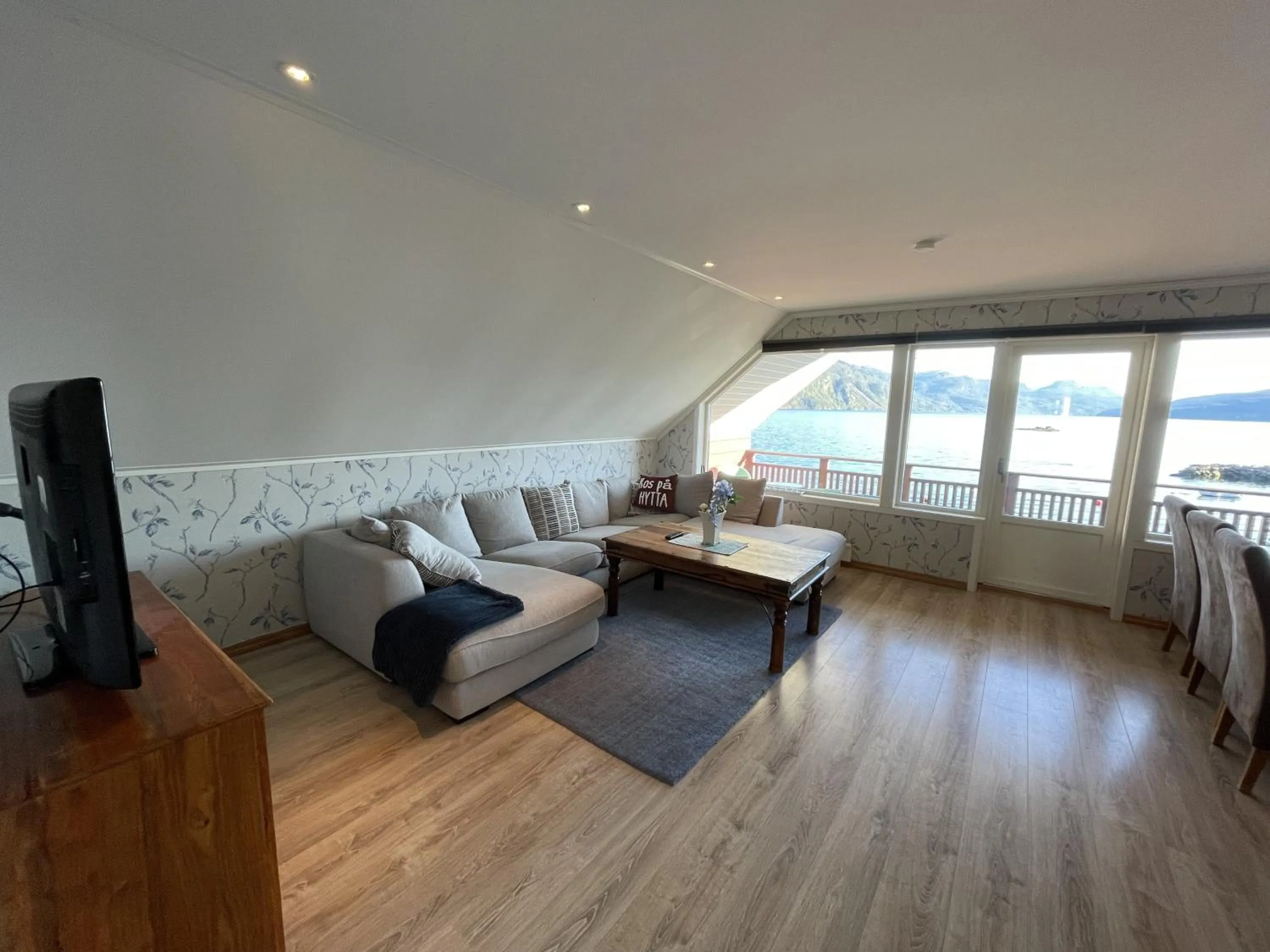 Living room in Sauda Fjord Camping