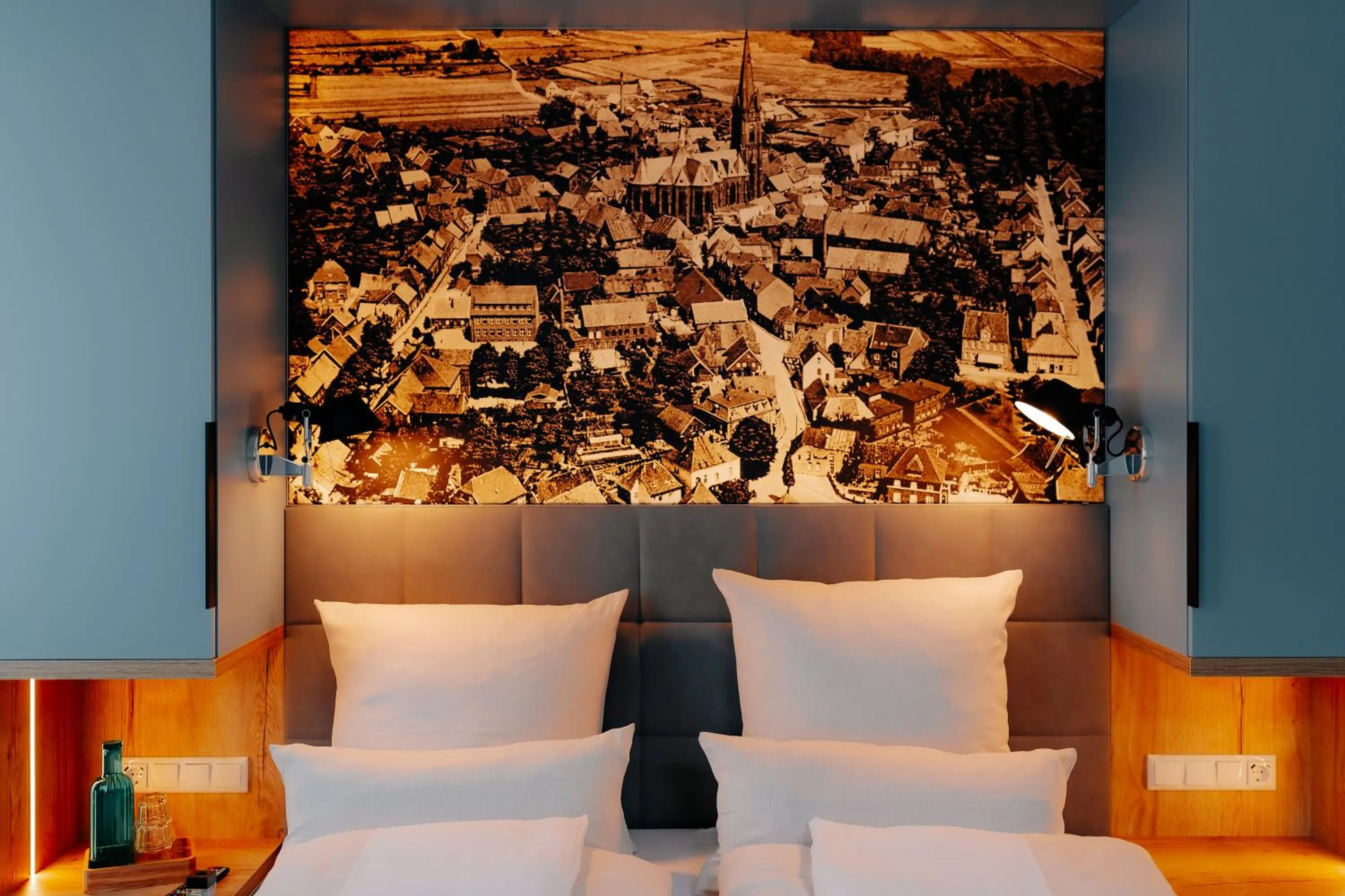 Photo of the whole room, Bed in Stadthöfe Rhede by Hackmann