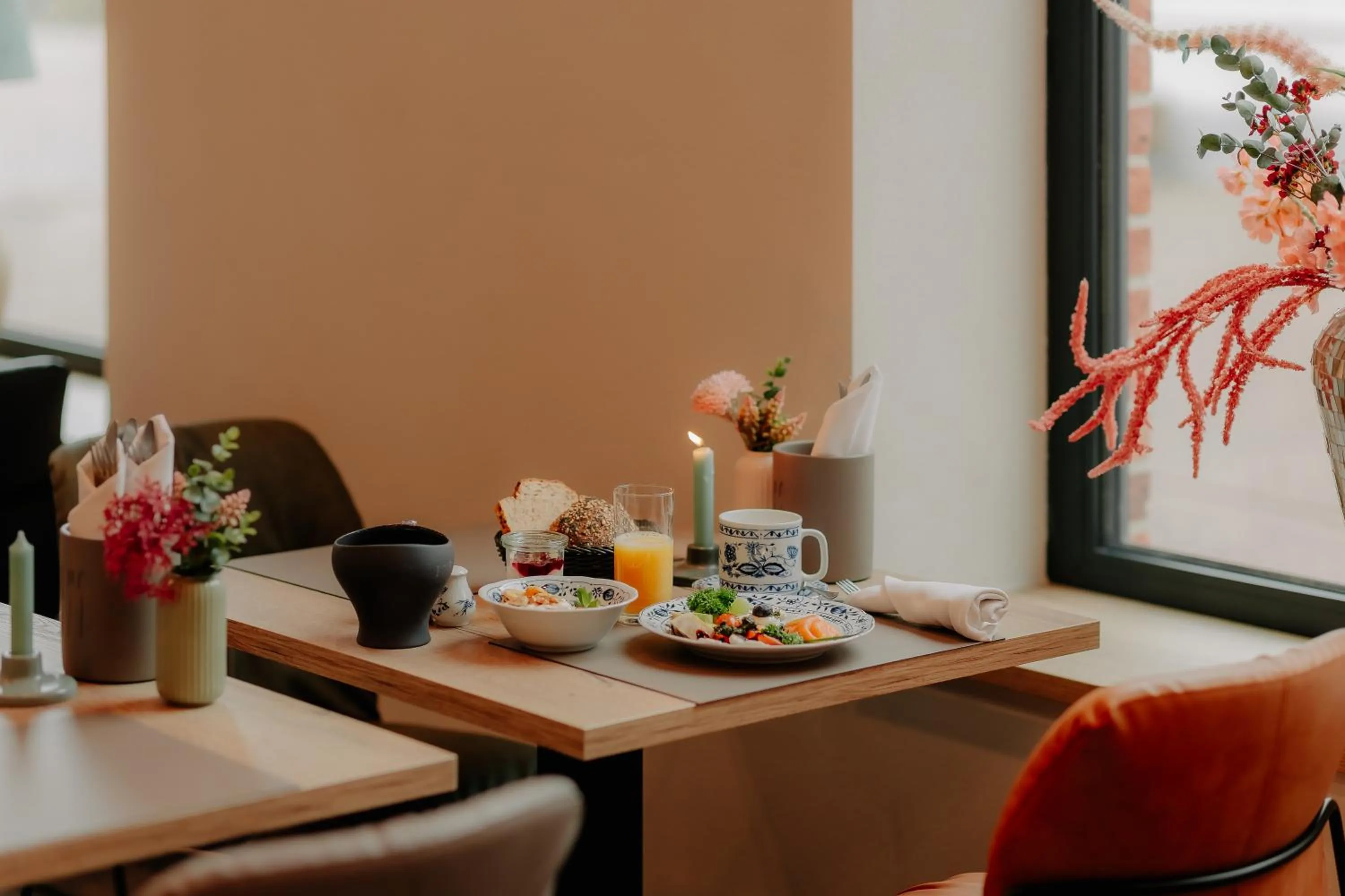 Breakfast in Stadthöfe Rhede by Hackmann