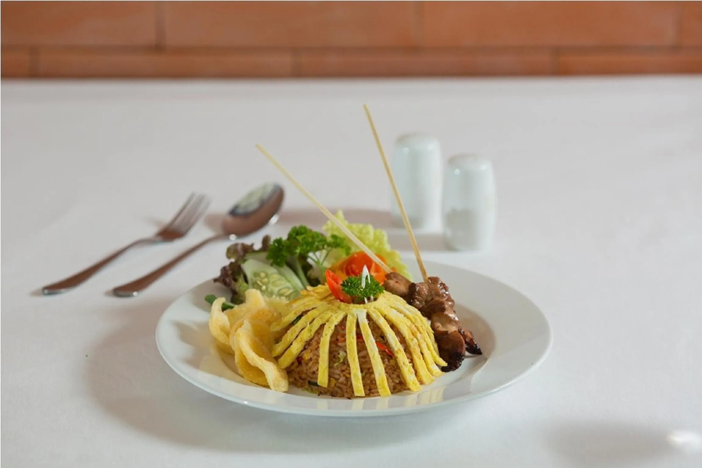 Food in Zizz Convention Hotel