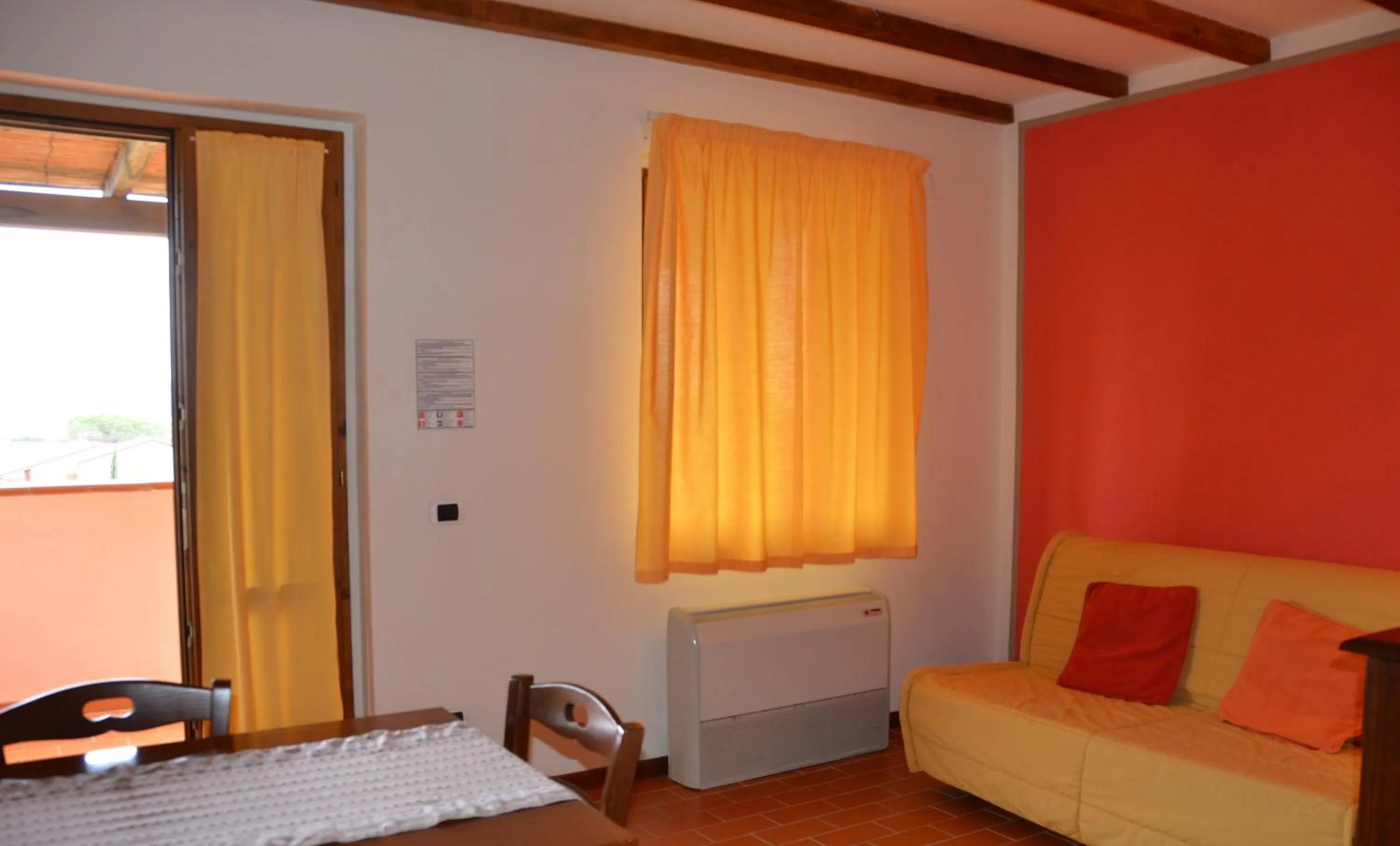 Living room, Bed in Le Corti Di Montepitti