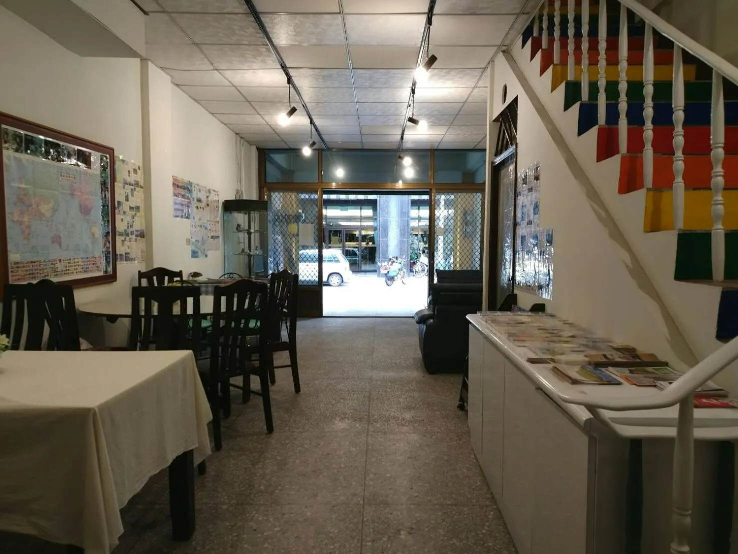 Communal lounge/ TV room in Love Hualien Hostel