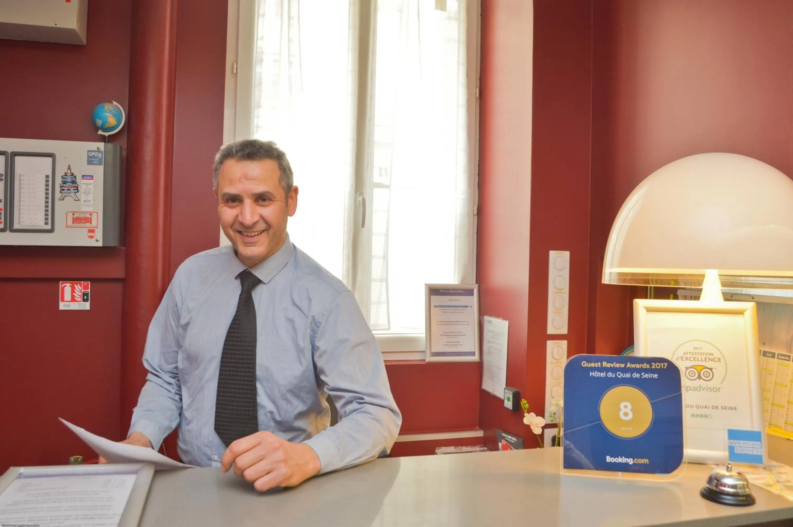 Lobby or reception in Hôtel du Quai de Seine
