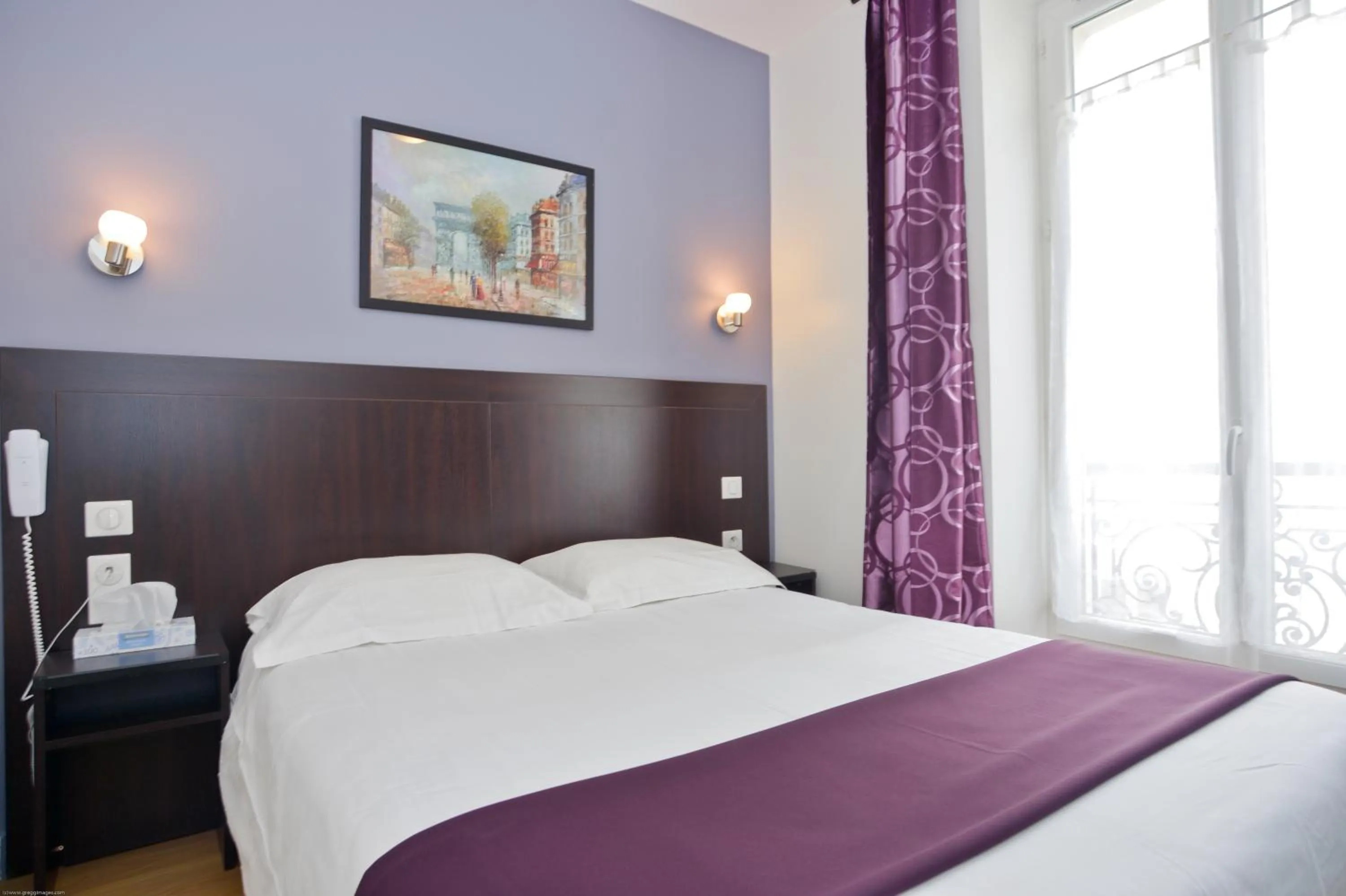 Bedroom, Bed in Hôtel du Quai de Seine