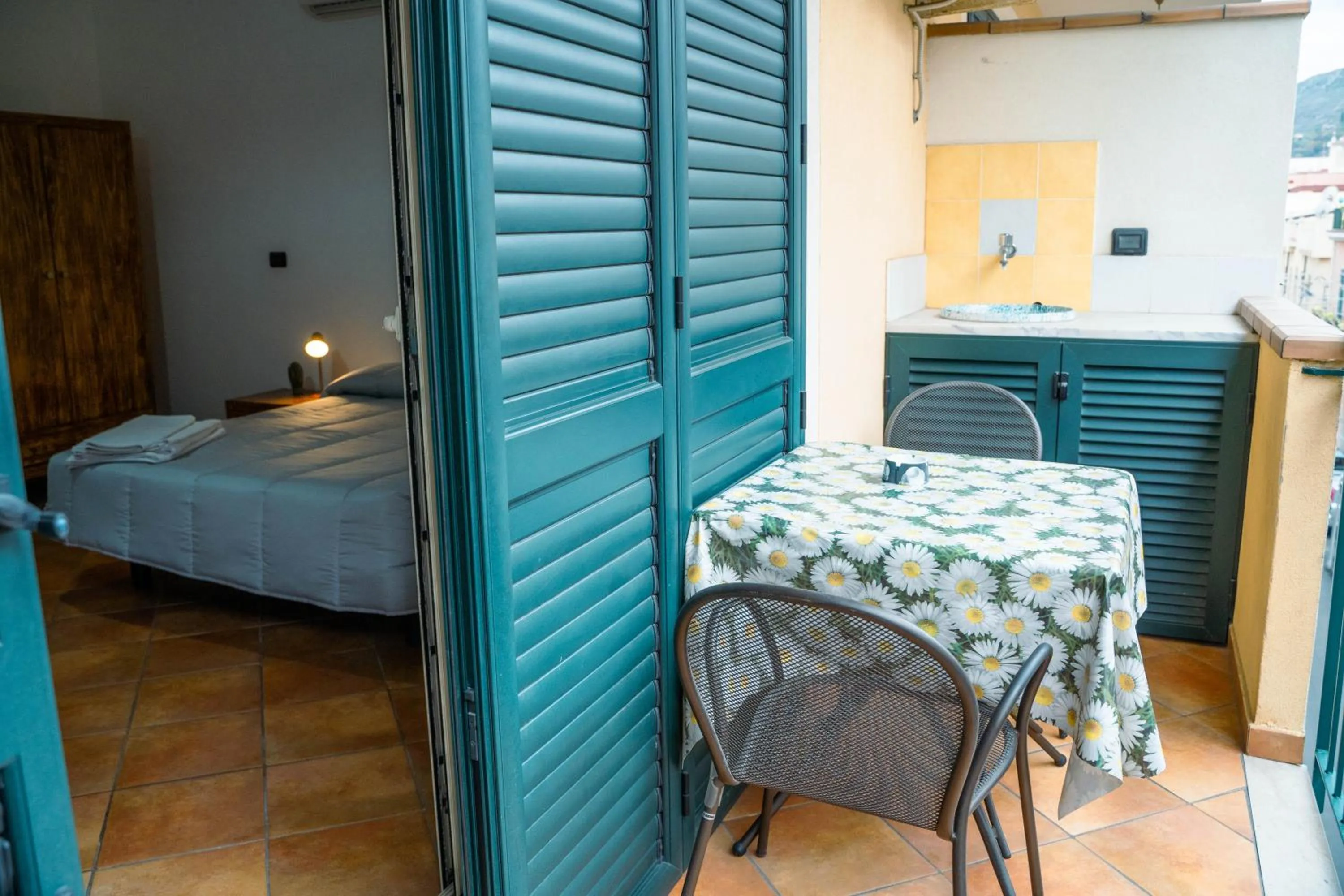 Bed in Le Tartarughe Aparthotel