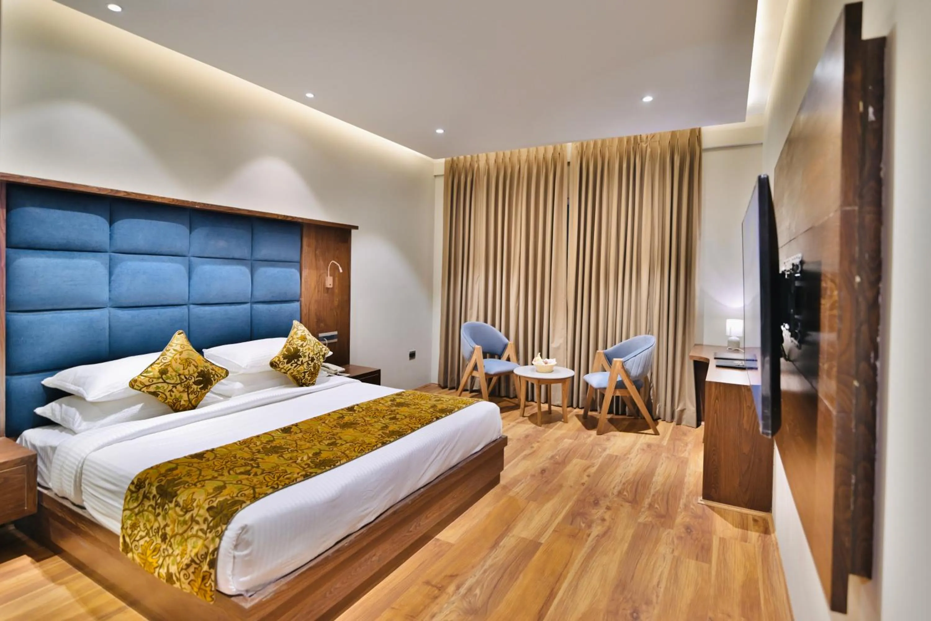 Bed in The Olive Hotel Srinagar