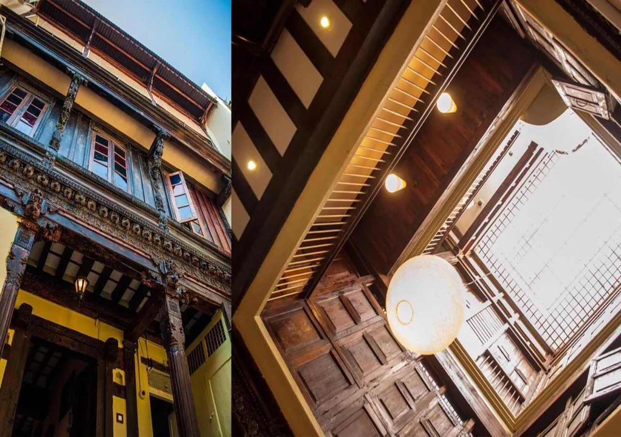 Facade/entrance in Dodhia Haveli