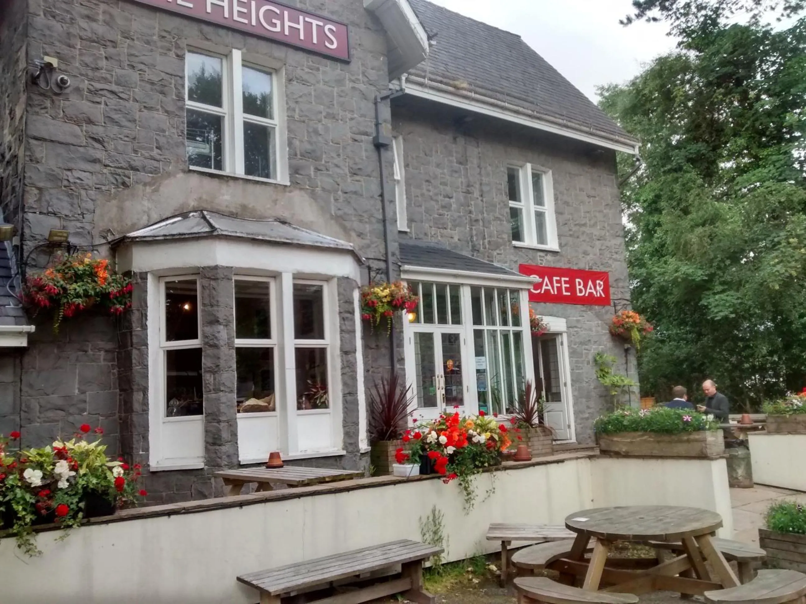 Facade/entrance in The Heights Bunkhouse