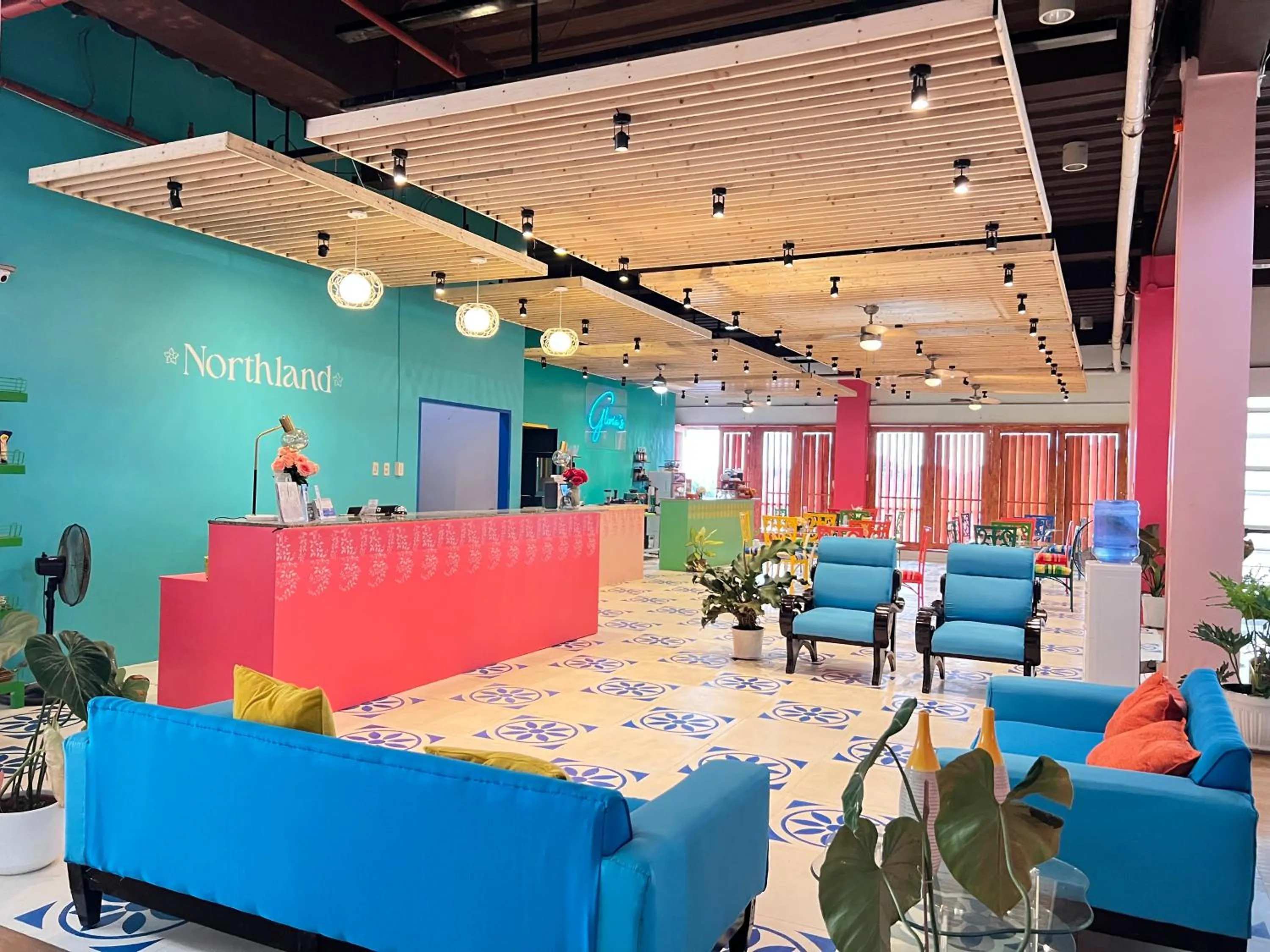 Restaurant/places to eat in Northland Resort Hotel Manapla