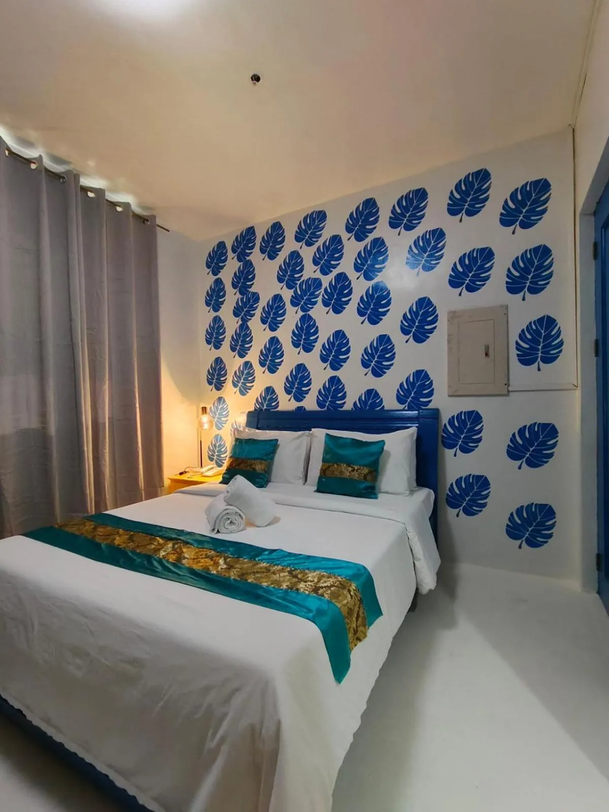 Bed in Northland Resort Hotel Manapla