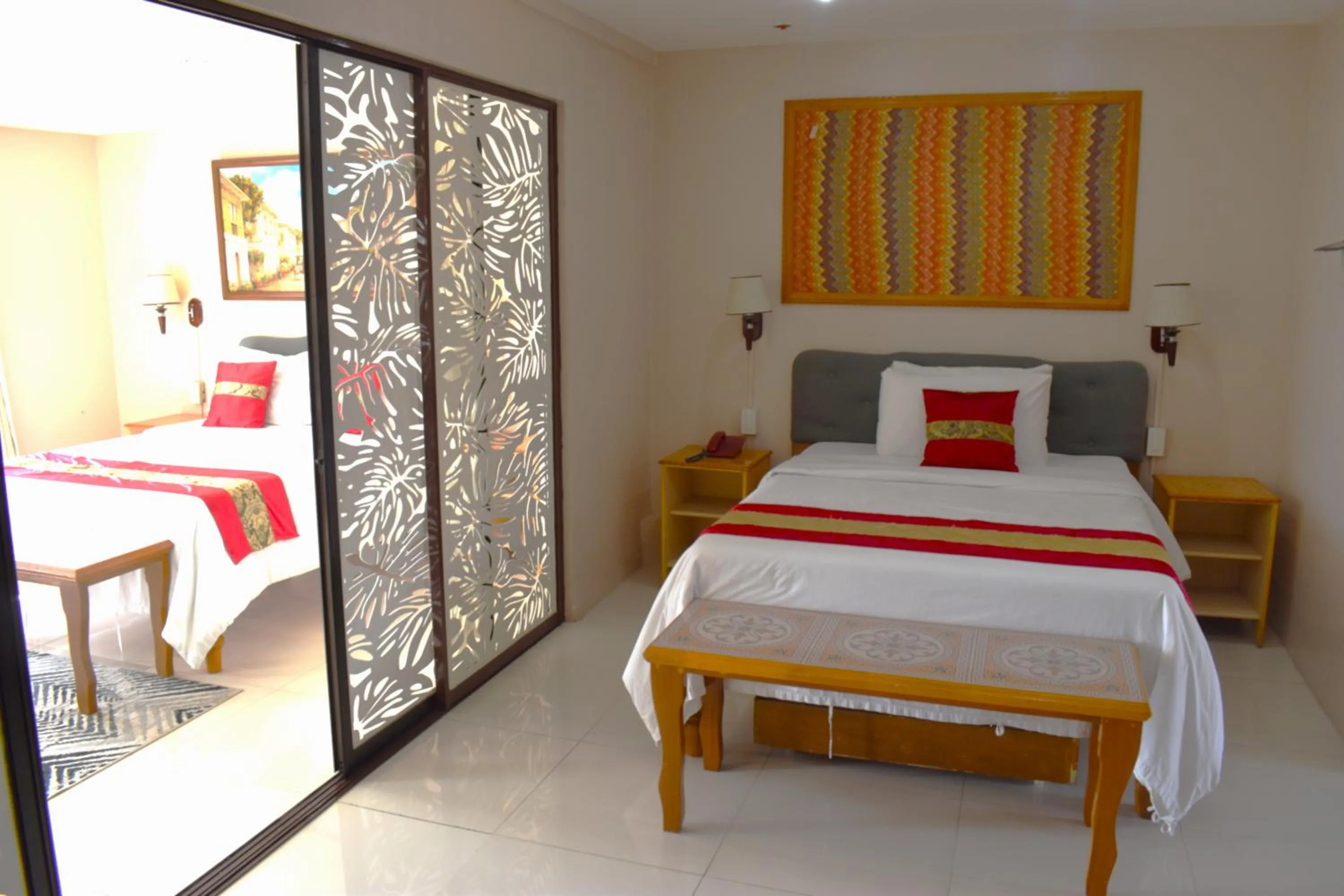 Coffee/tea facilities, Bed in Northland Resort Hotel Manapla