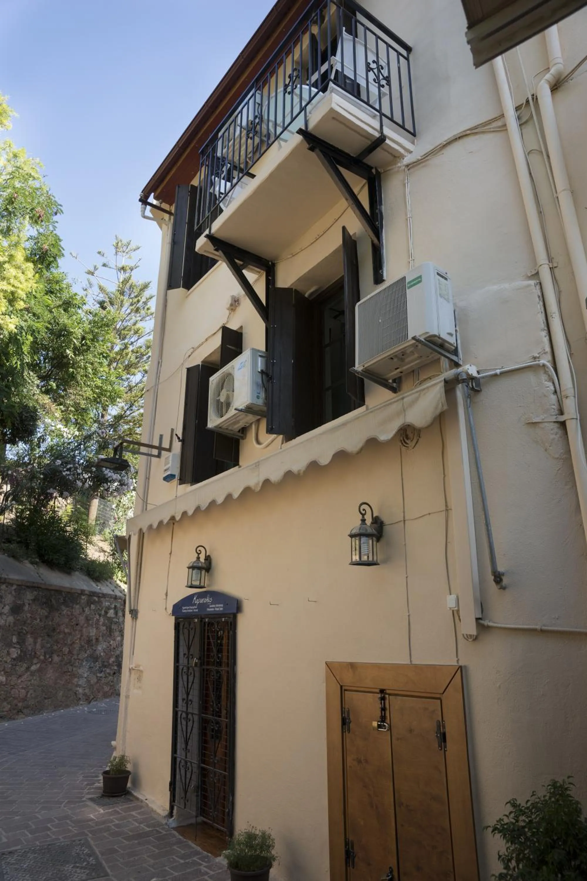 Property building in Elia Portou Rooms