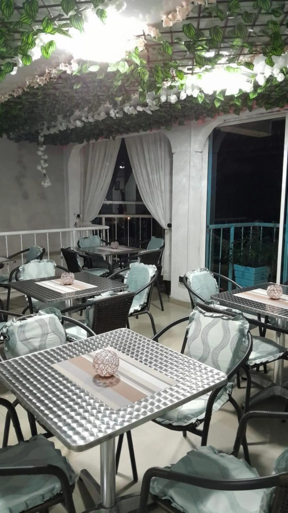 Dining area in ArisSha Boutique Hotel