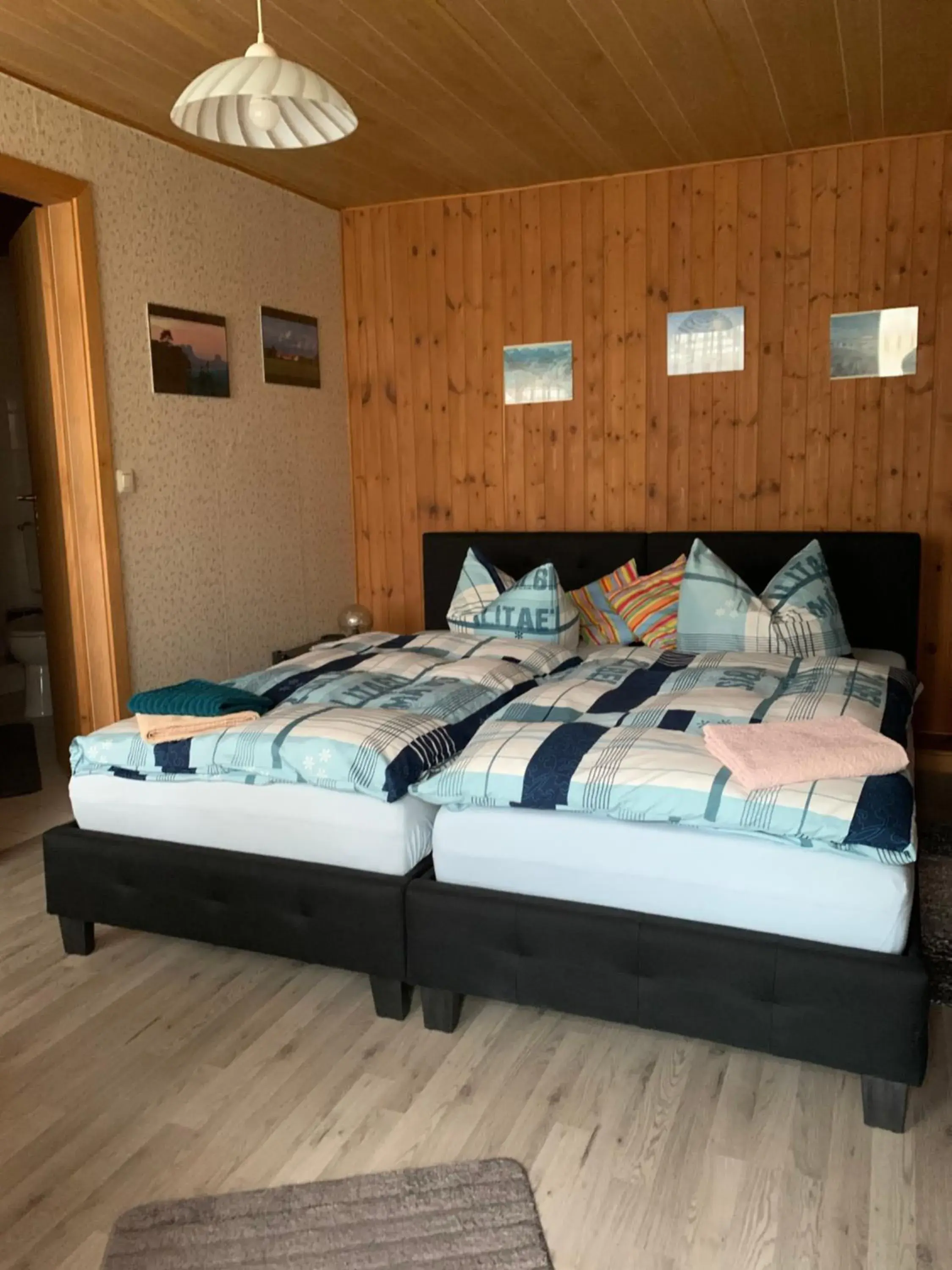Double or Twin Room with Shower in Landgasthaus & Pension Liebner-Land Brandenburg-Prignitz Double or Twin Room with Shower in Landgasthaus & Pension Liebner-Land Brandenburg-Prignitz
