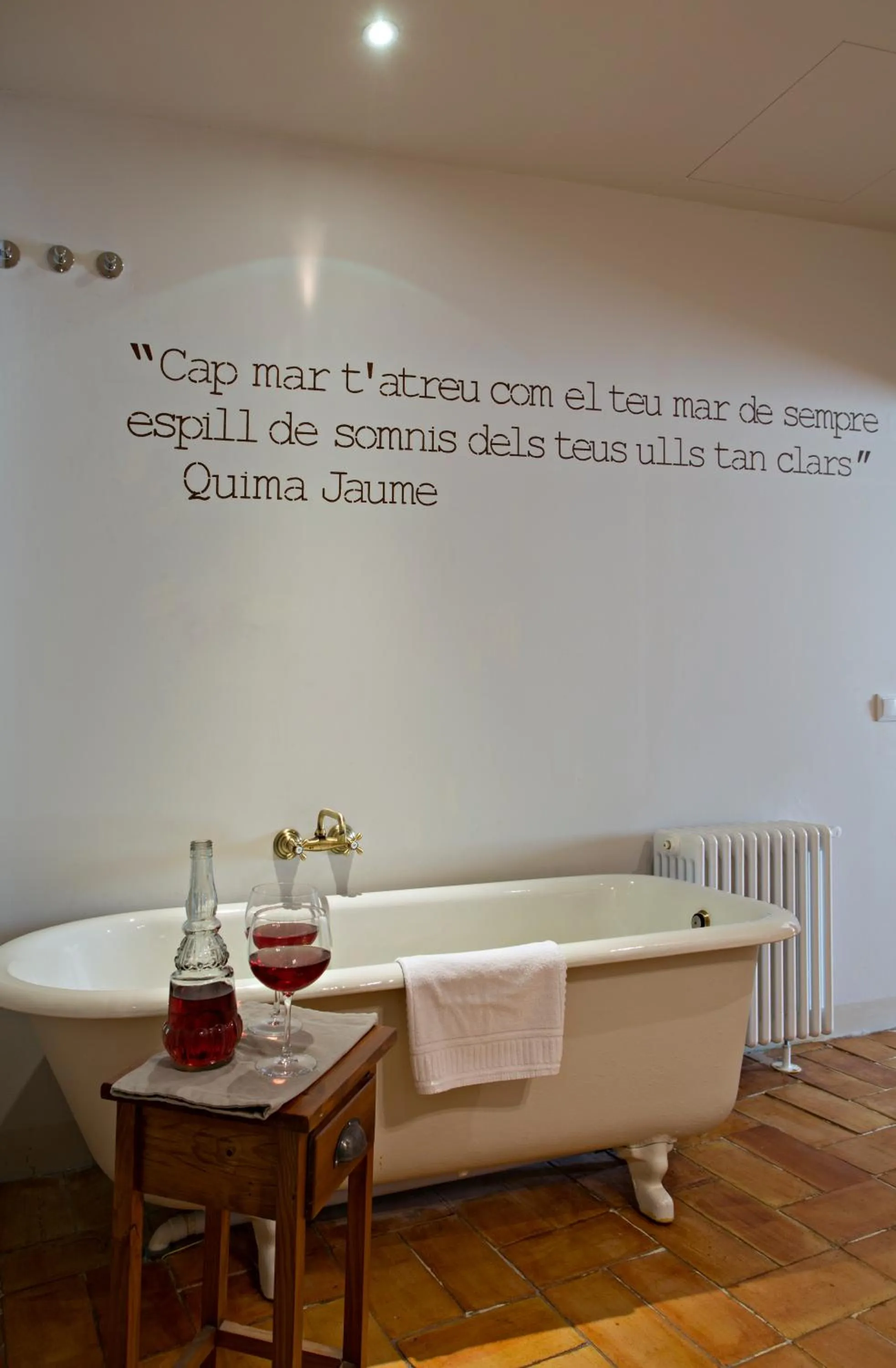 Bathroom in Encís d'Empordà -Adults Only-