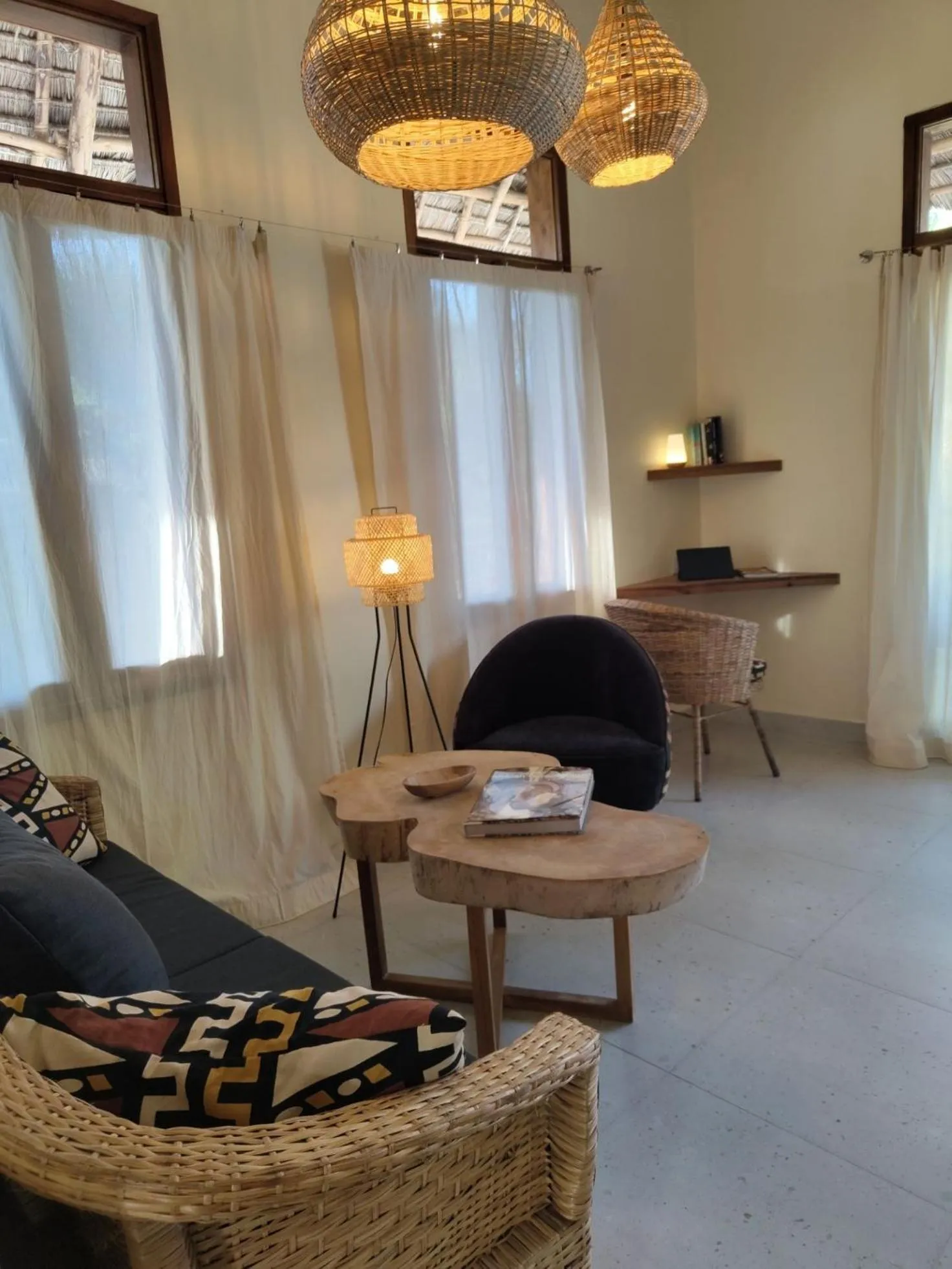 Living room in Villa Bahati Zanzibar