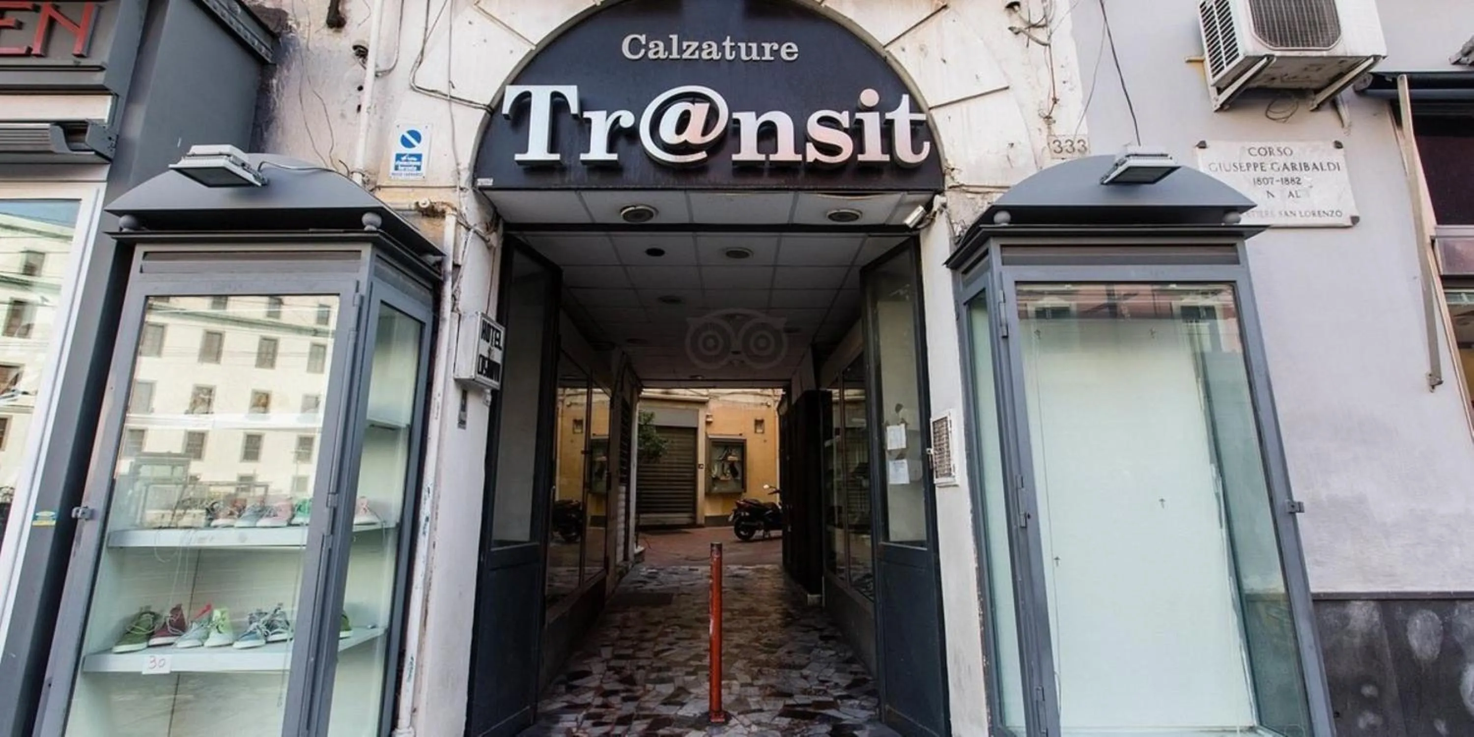 Property building in B&B Garibaldi Road