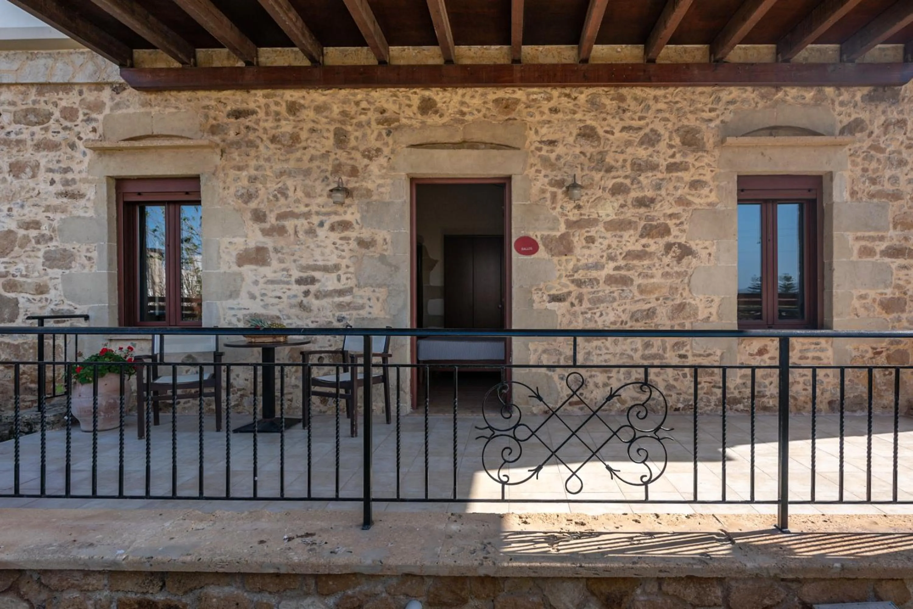Balcony/Terrace in Secreto Studios