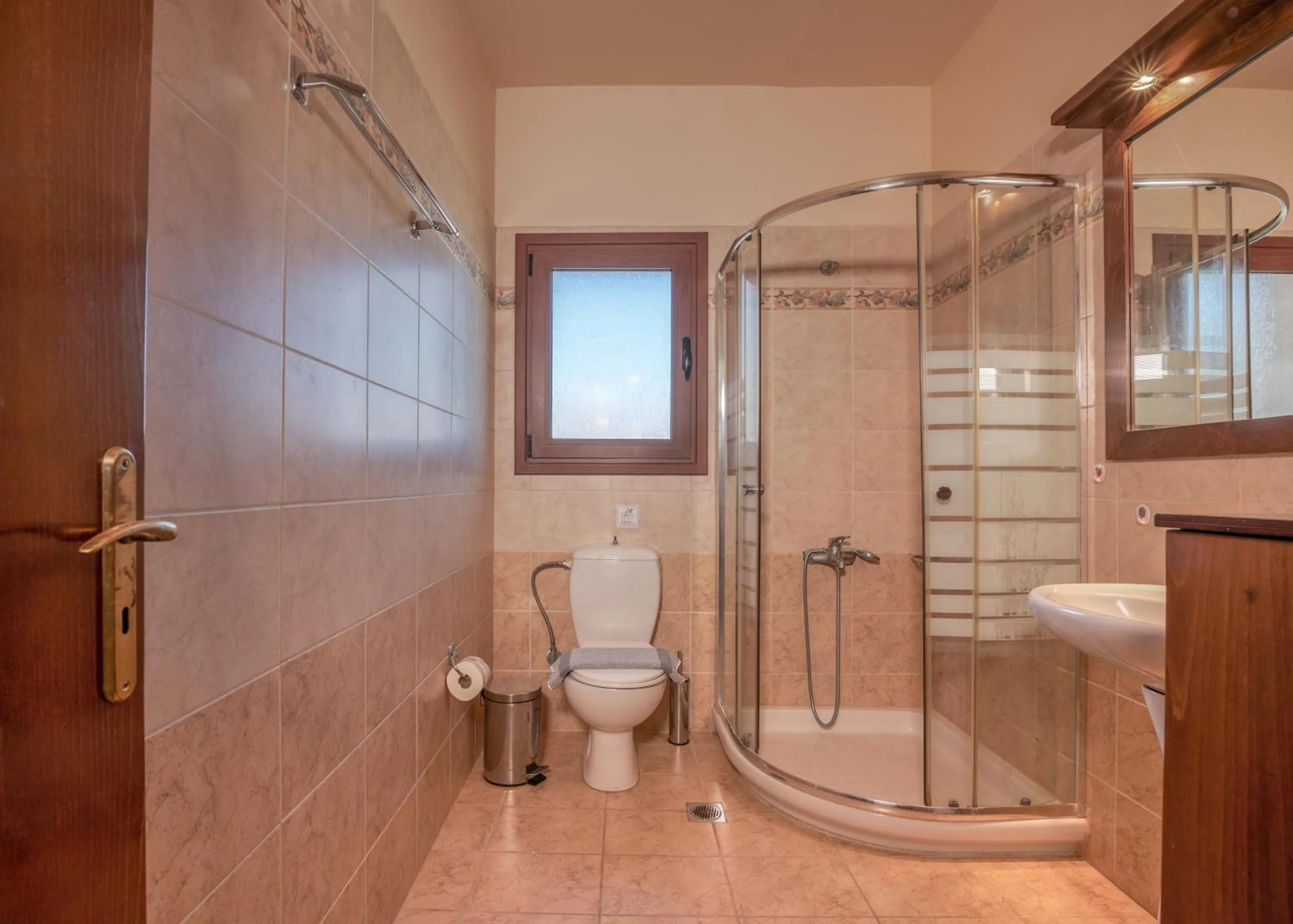 Bathroom in Secreto Studios