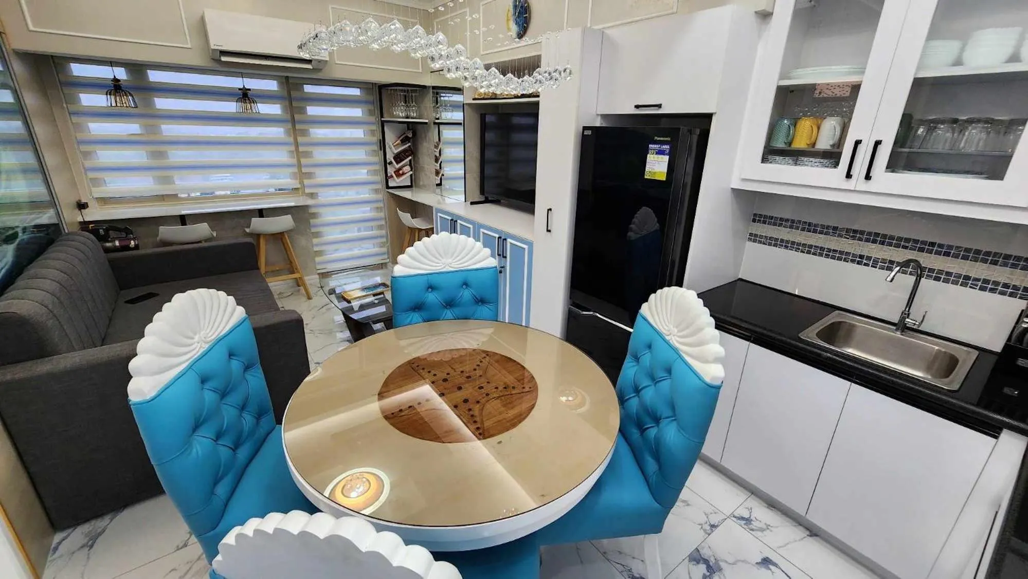 Kitchen or kitchenette in SMDC Coast Residences