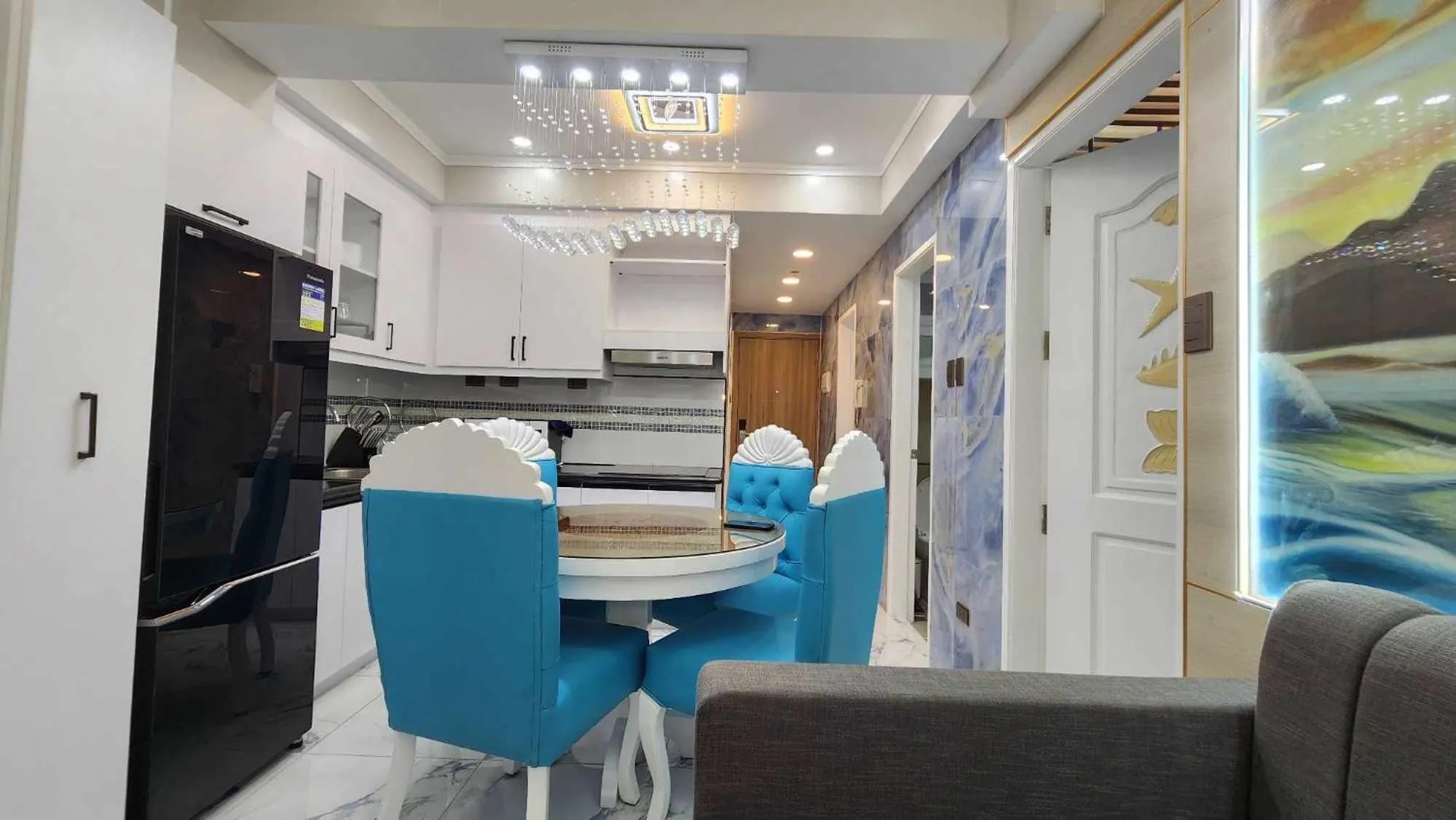 Kitchen or kitchenette in SMDC Coast Residences
