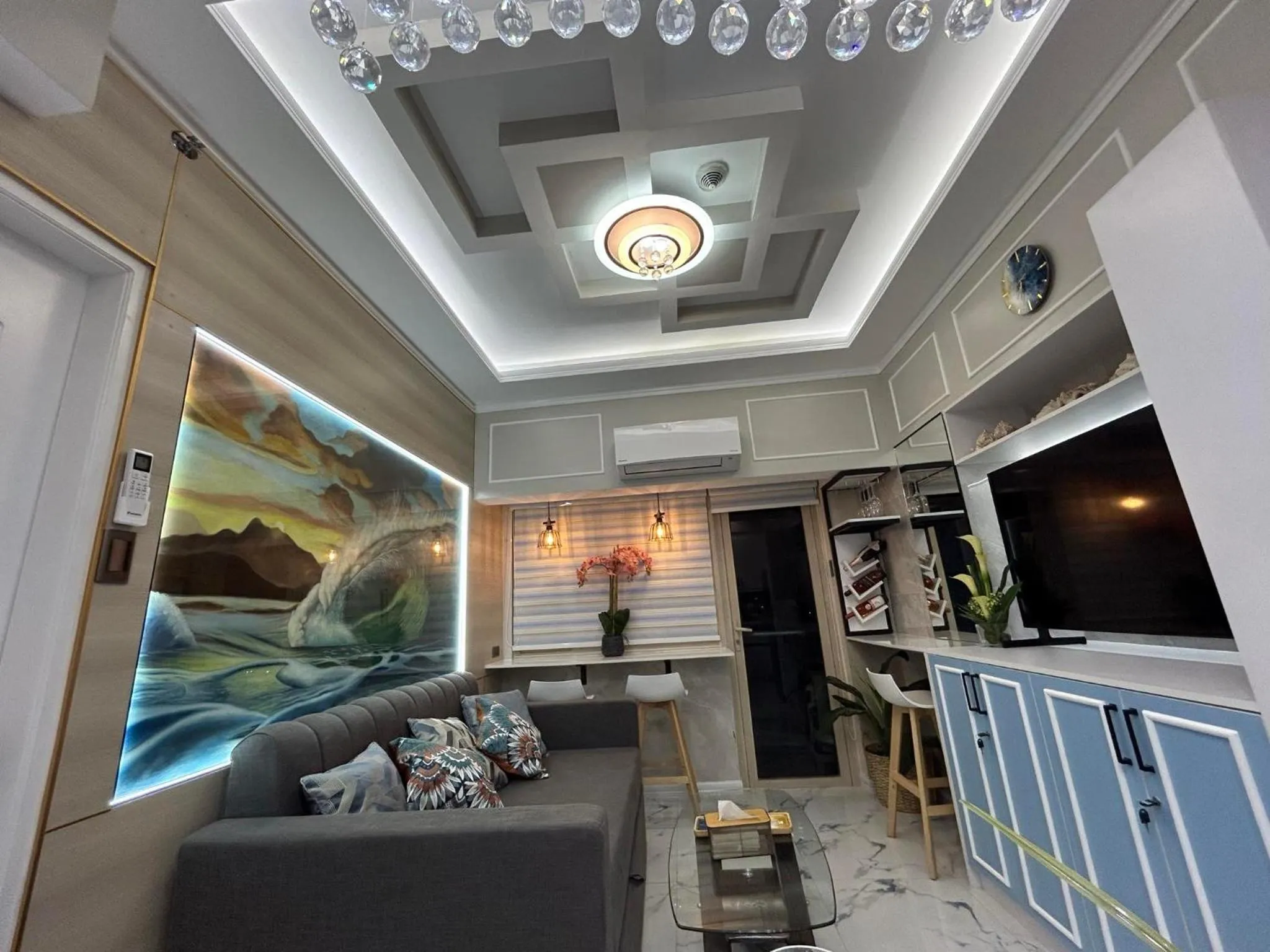 Communal lounge/ TV room in SMDC Coast Residences