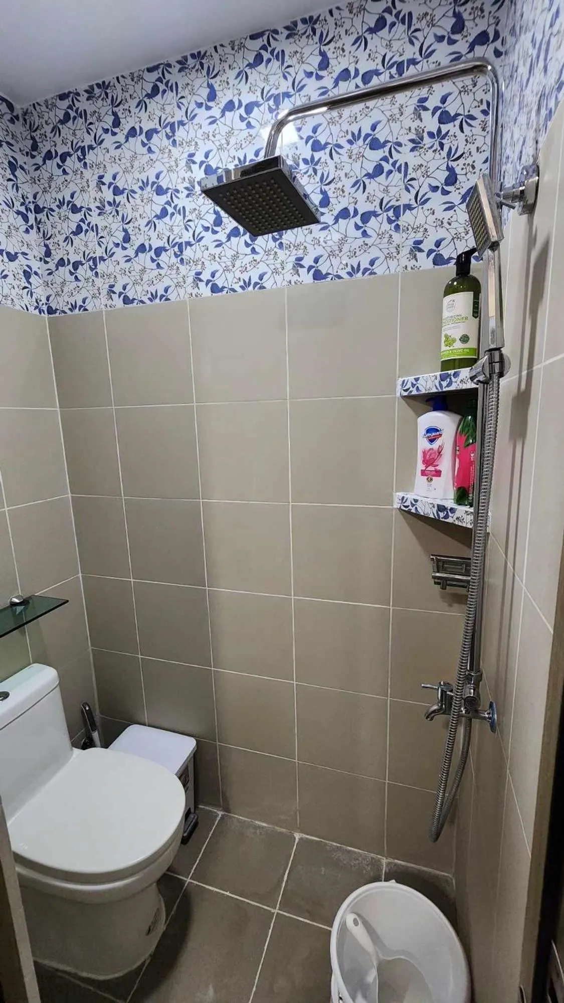 Shower in SMDC Coast Residences