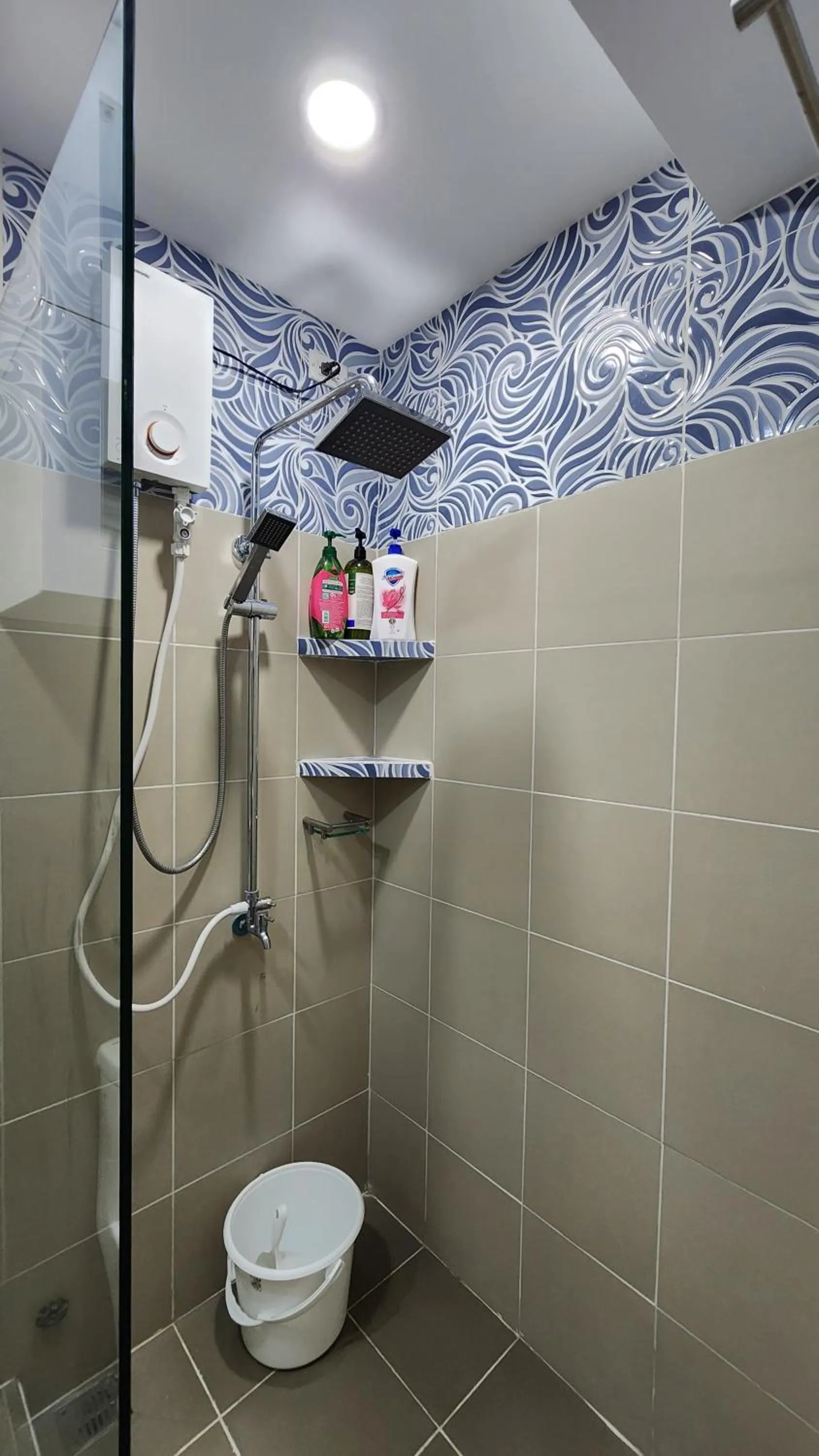 Shower in SMDC Coast Residences