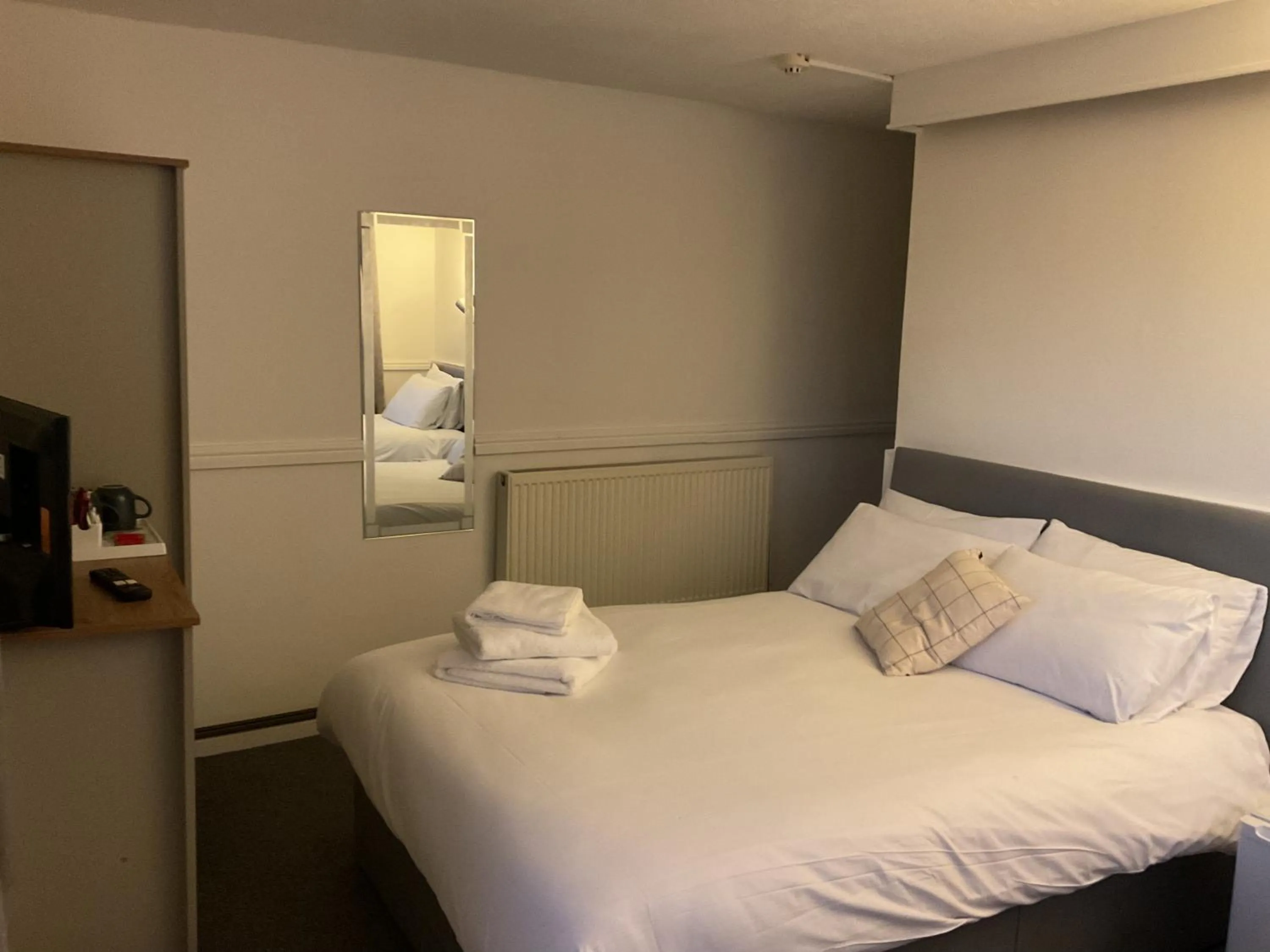 Bed in The Brentwood Hotel Porthcawl