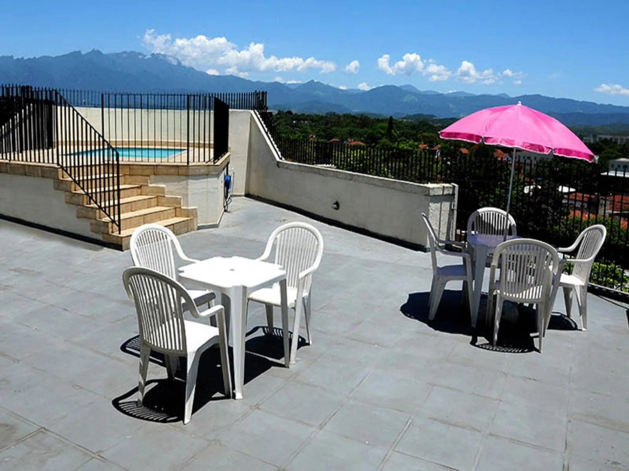 Swimming pool in Scala Residence Hotel