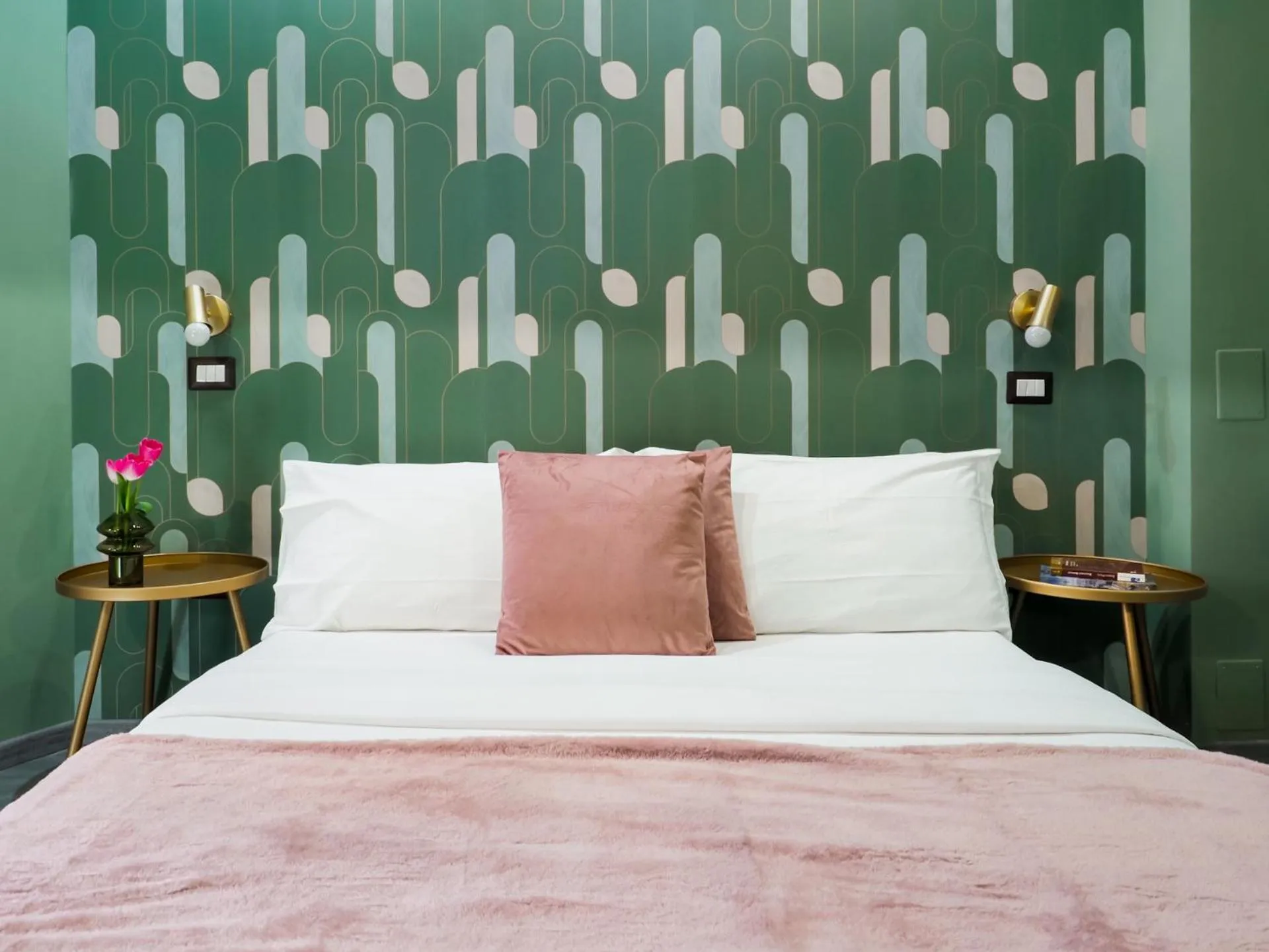 Bed in C'est La Vie Suites