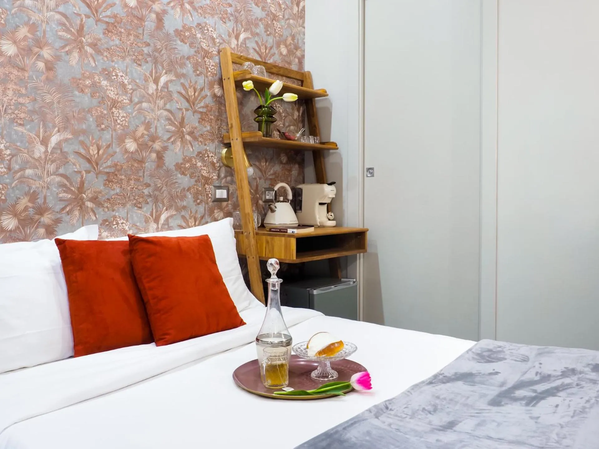 Bed in C'est La Vie Suites