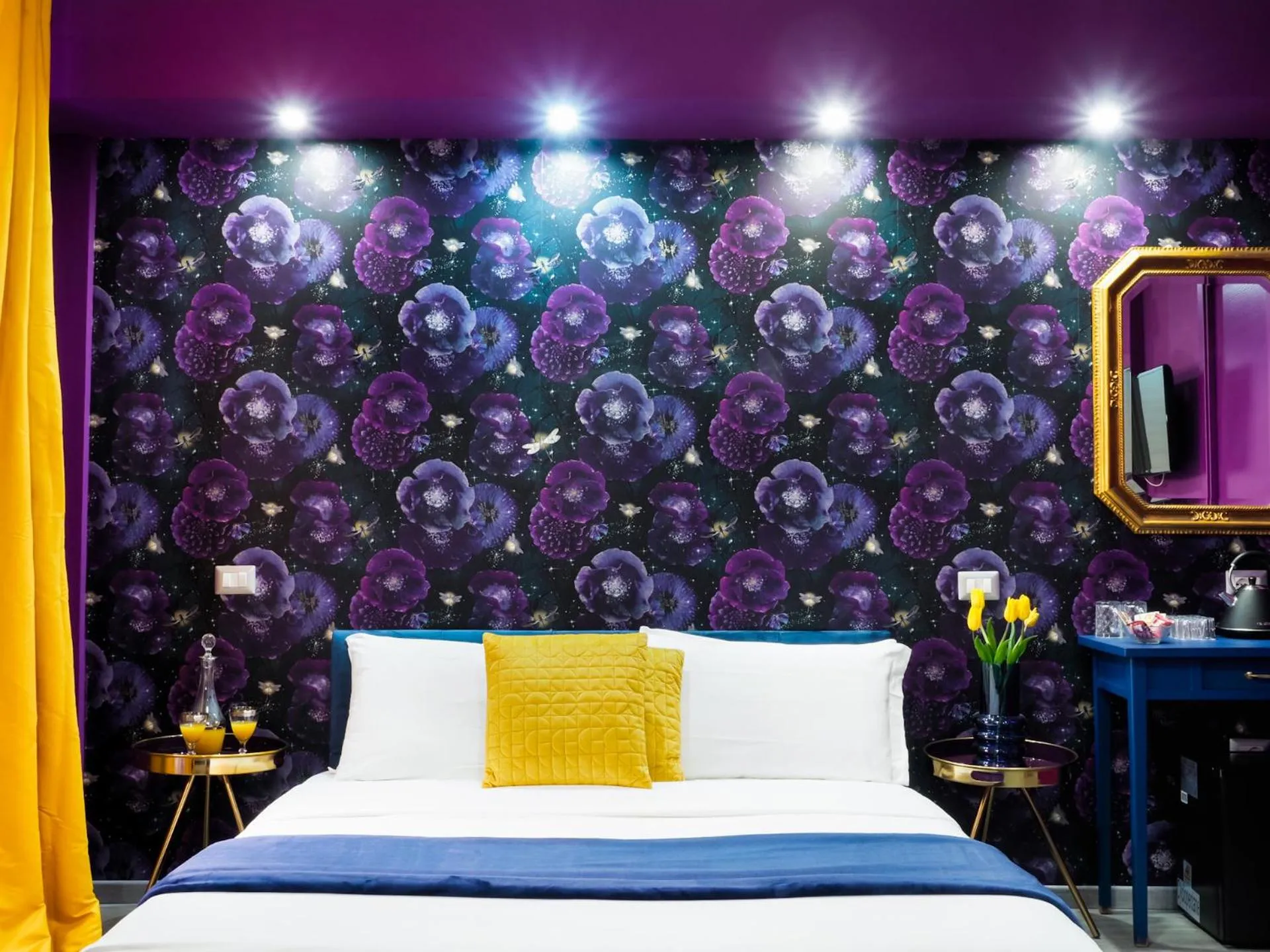 Bed in C'est La Vie Suites