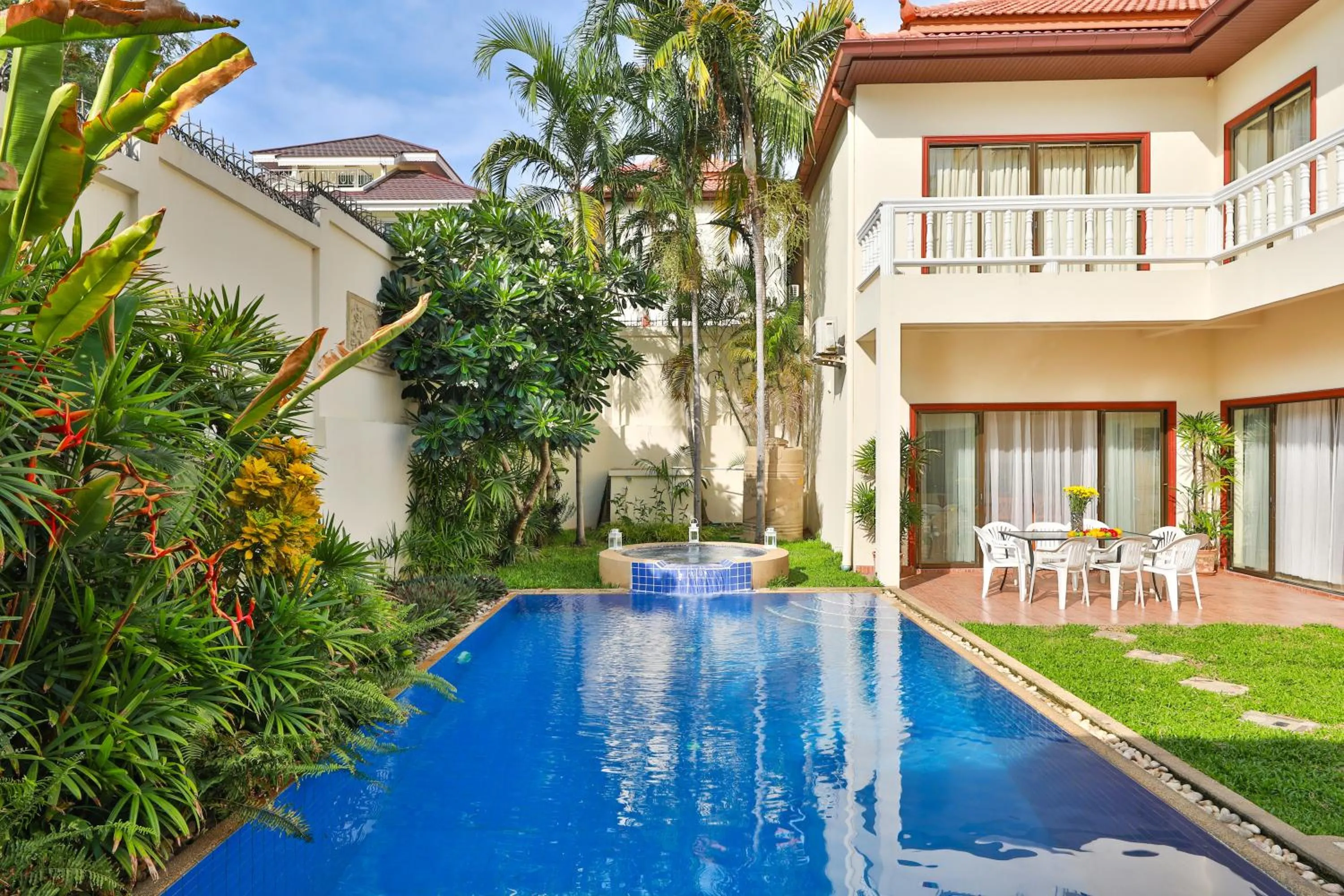 Property building in Tortuga Villas Pattaya