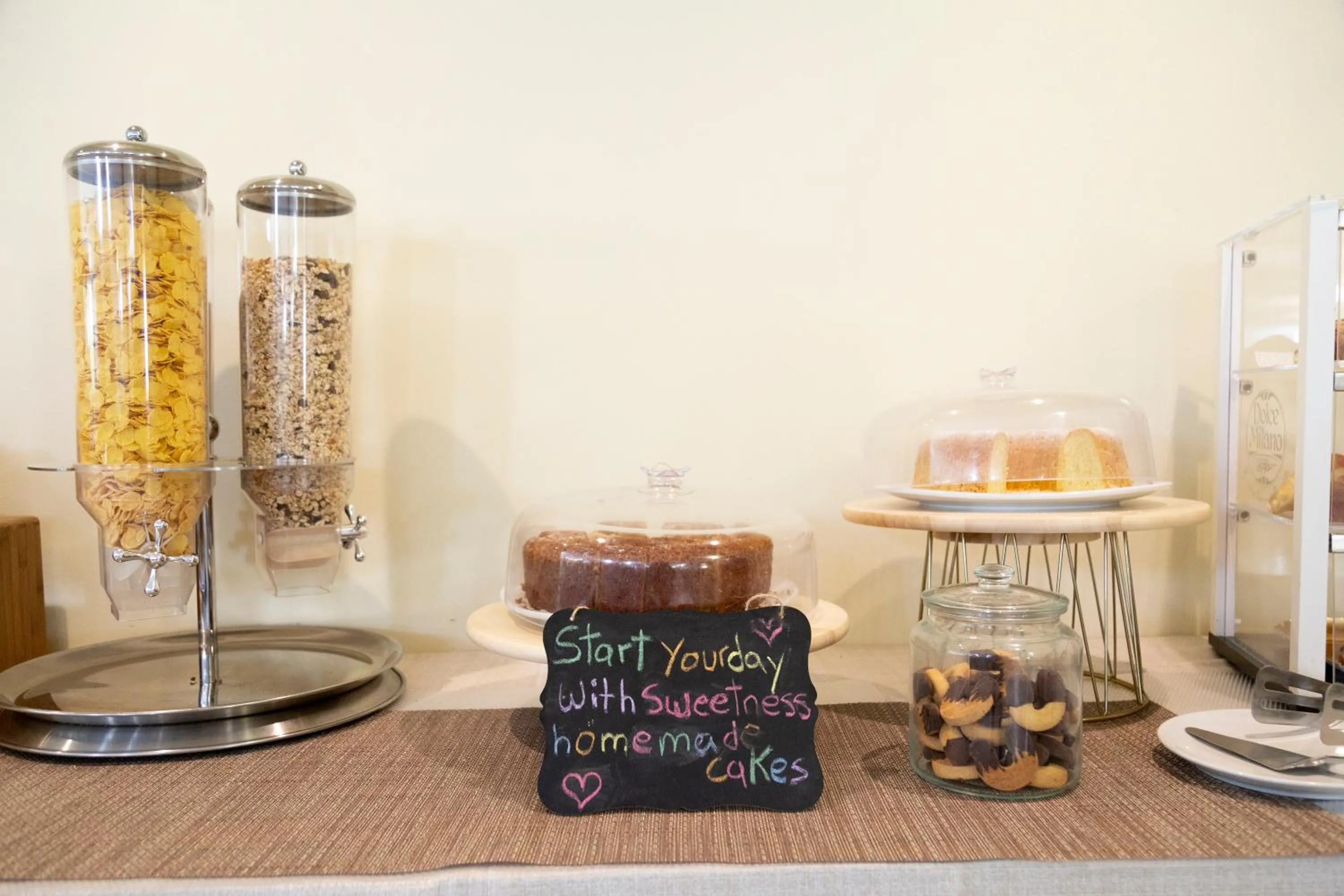 Italian breakfast in iH Hotels Milano Blu Visconti