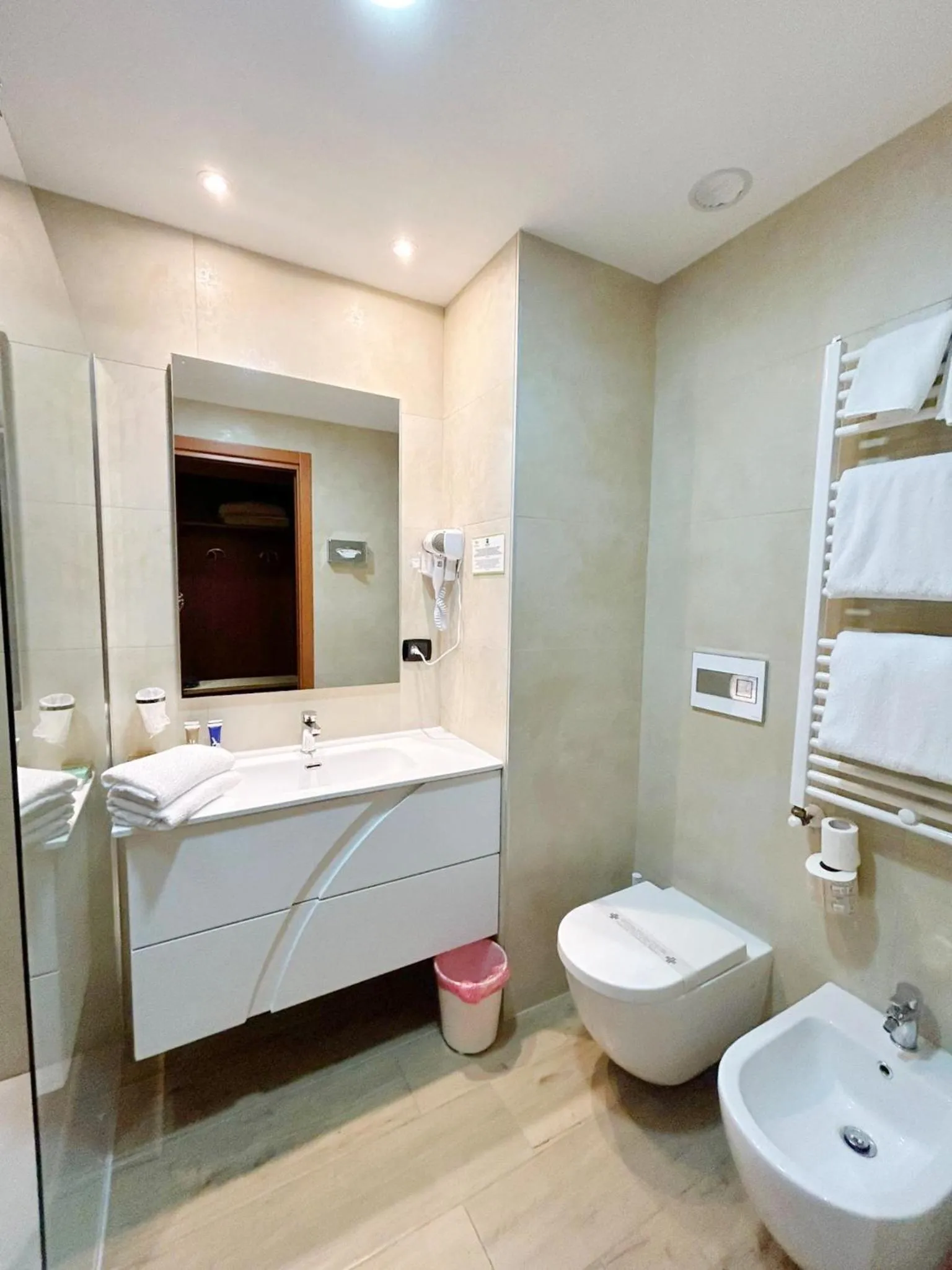 Bathroom in iH Hotels Milano Blu Visconti