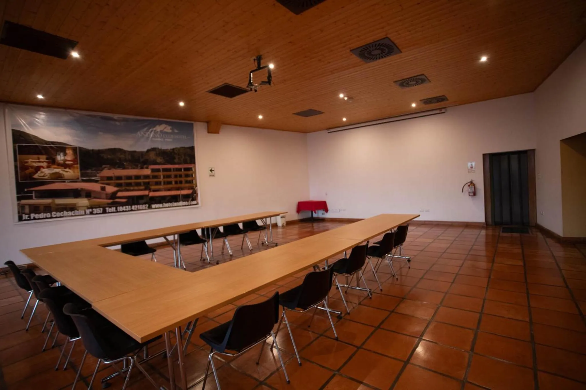 Meeting/conference room in Hotel Andino Club - Hotel Asociado Casa Andina